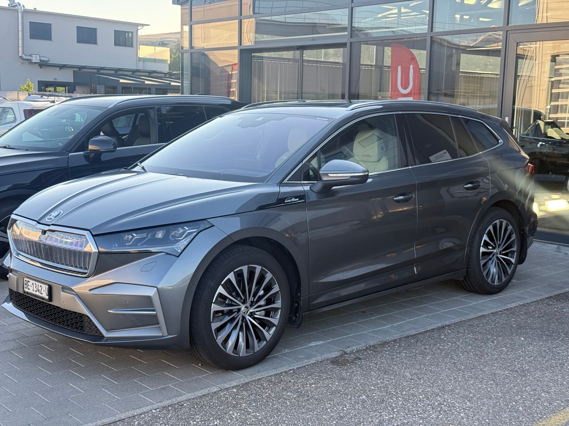 SKODA Enyaq 85x L&K 4x4-image-5