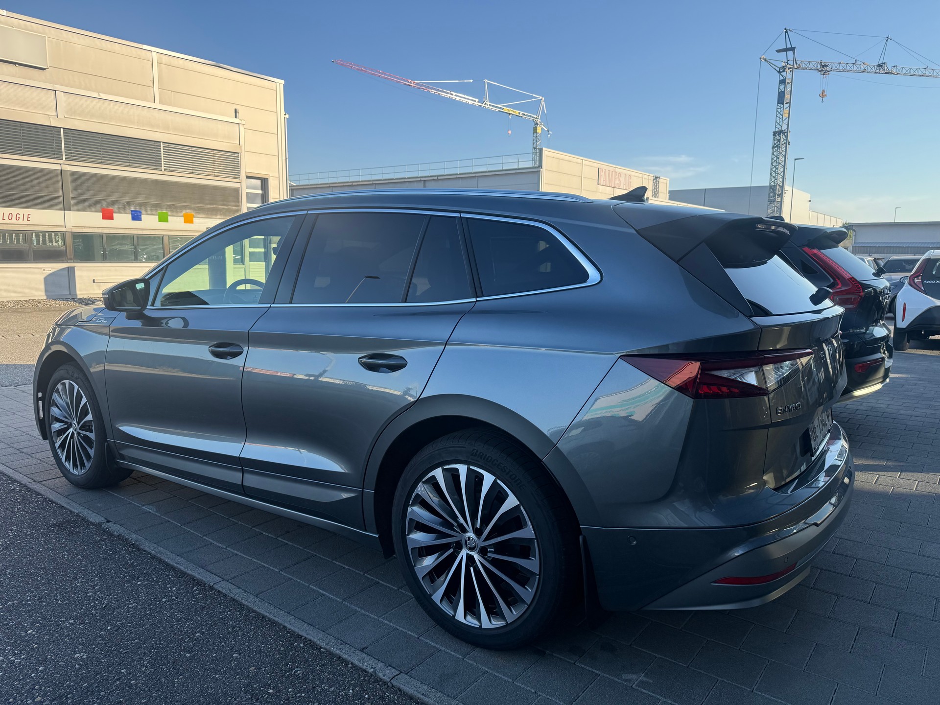 SKODA Enyaq 85x L&K 4x4-showroom-element-3