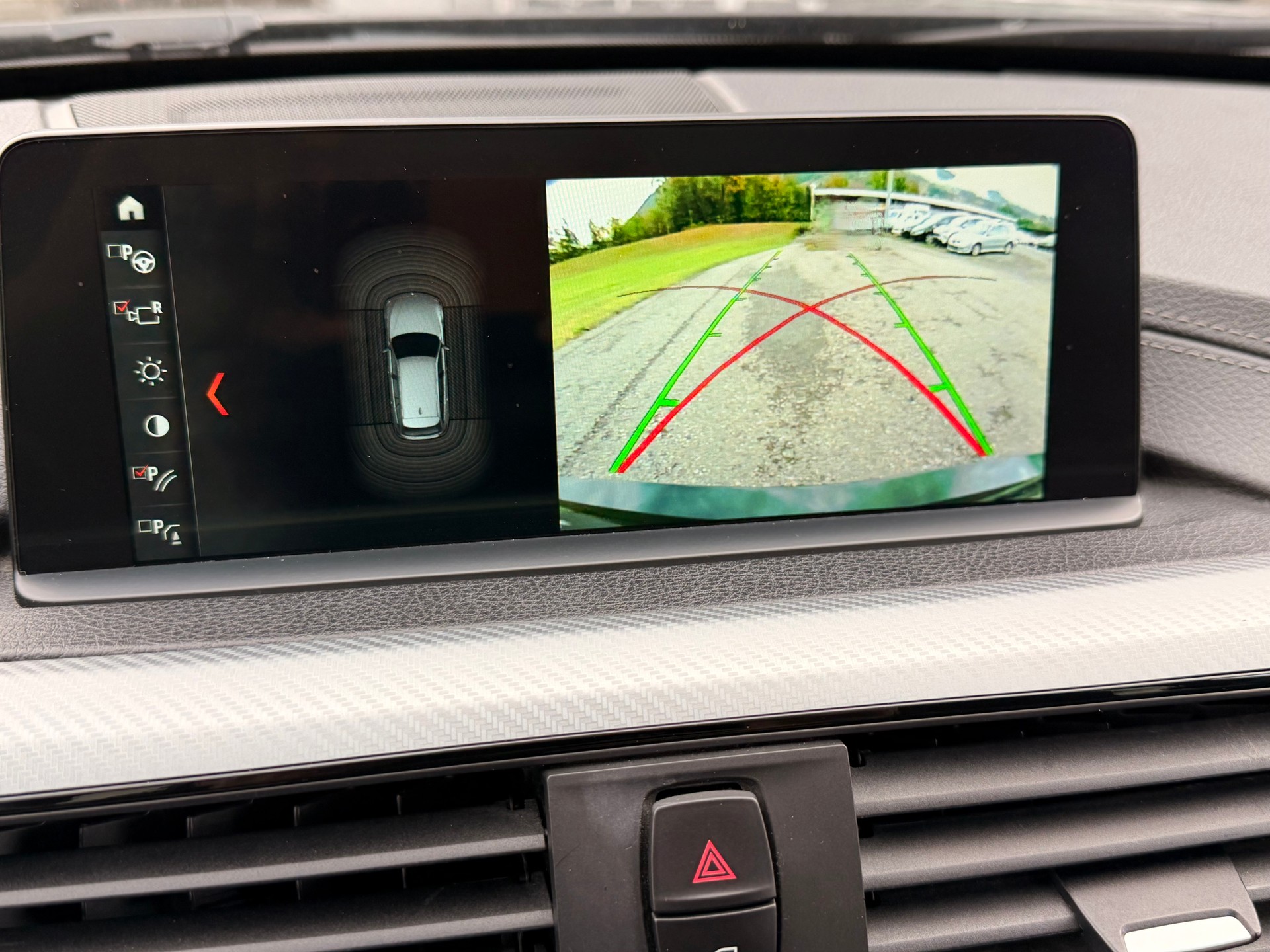 BMW 330d xDrive Touring Edition M Sport Steptronic-image-21