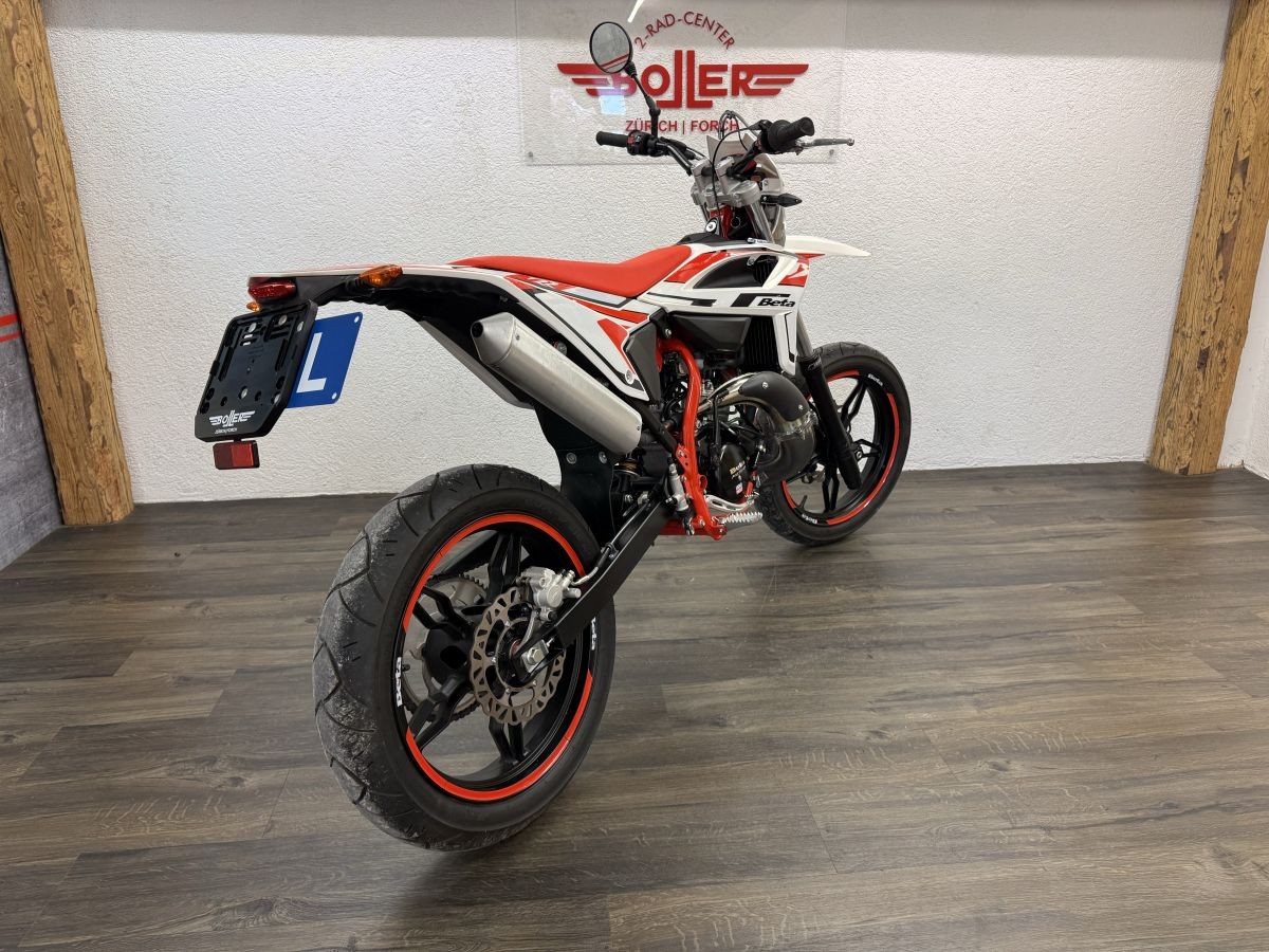 BETA RR-showroom-element-3