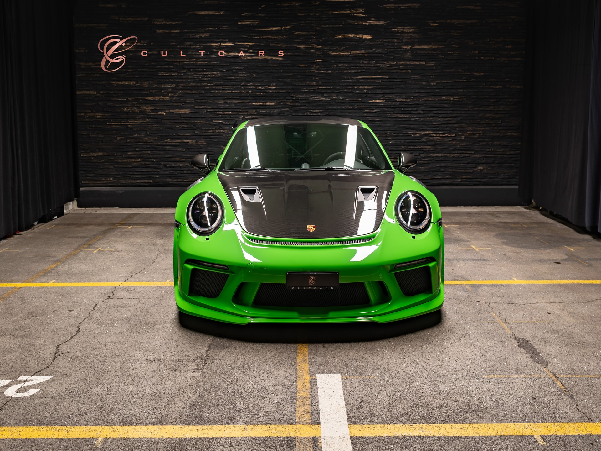PORSCHE 911 GT3 RS PDK-showroom-element-2
