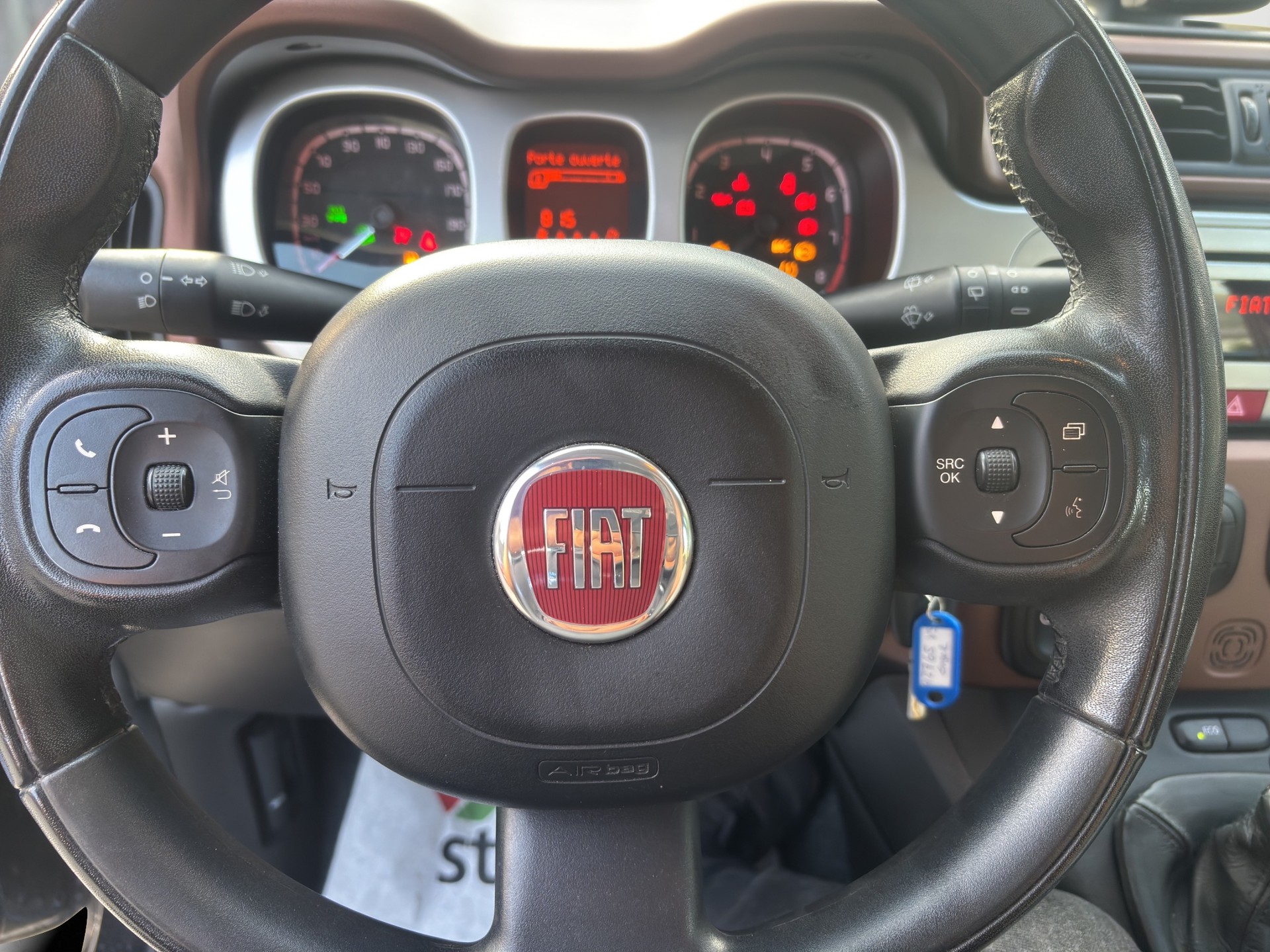 FIAT Panda 0.9 Twinair Turbo Cross 4x4-image-9