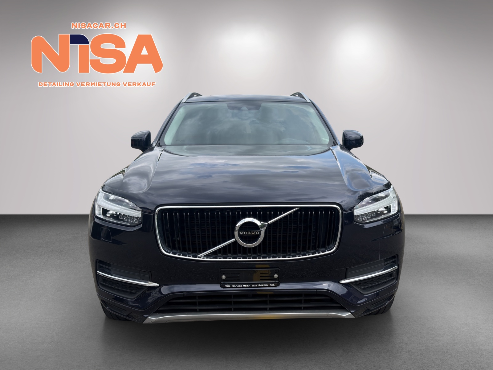 VOLVO XC90 D5 AWD Momentum Geartronic-showroom-element-1