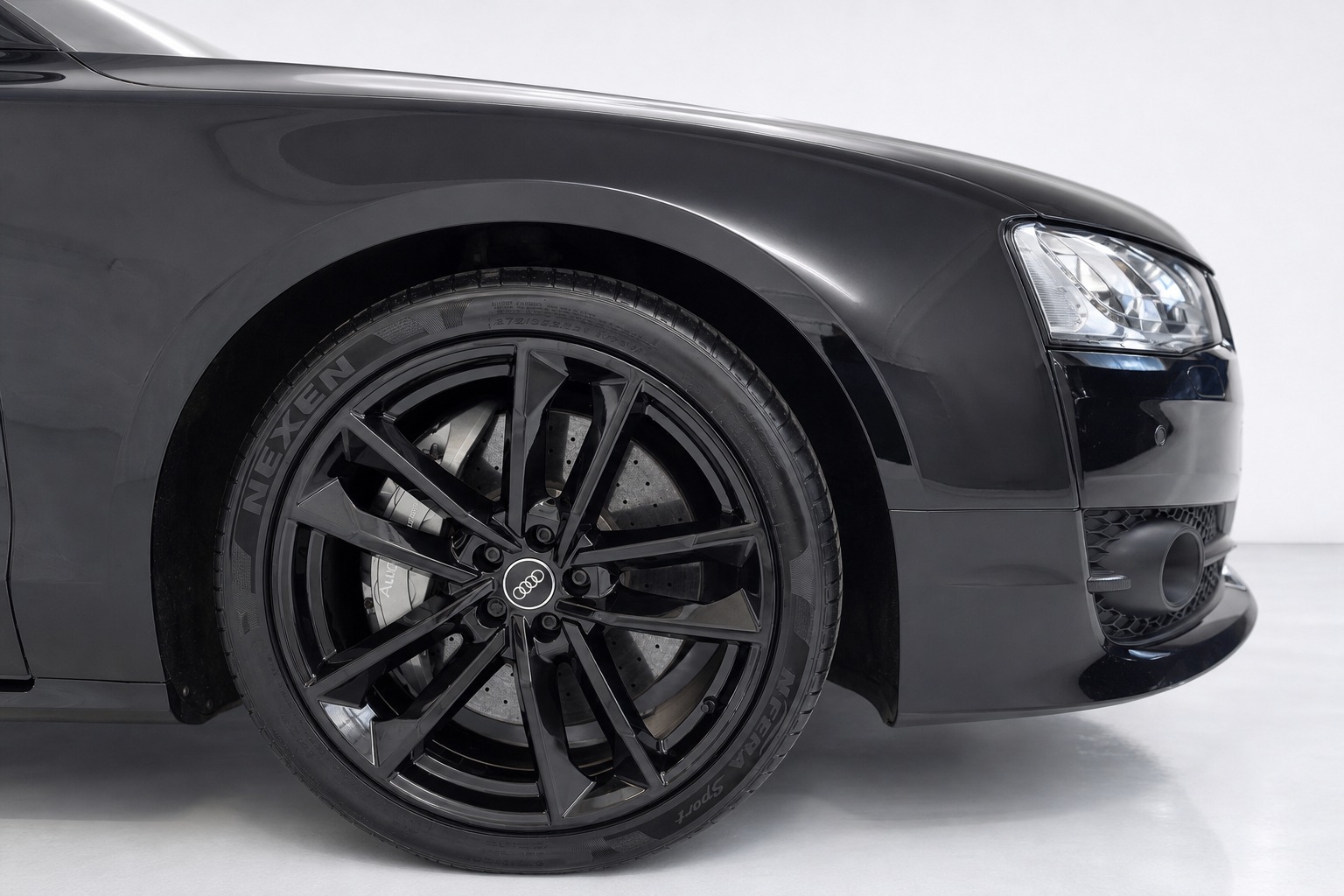 AUDI S8 4.0 V8 TFSI plus qua. T-Tronic-showroom-element-3