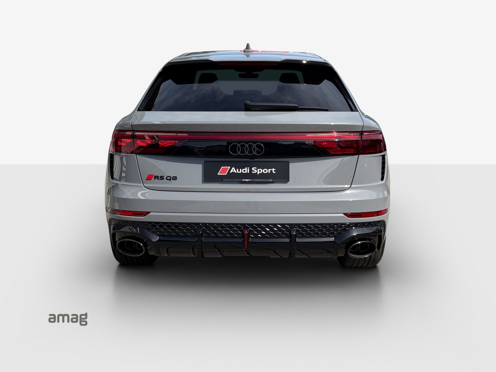 AUDI RSQ8 performance quattro-showroom-element-3