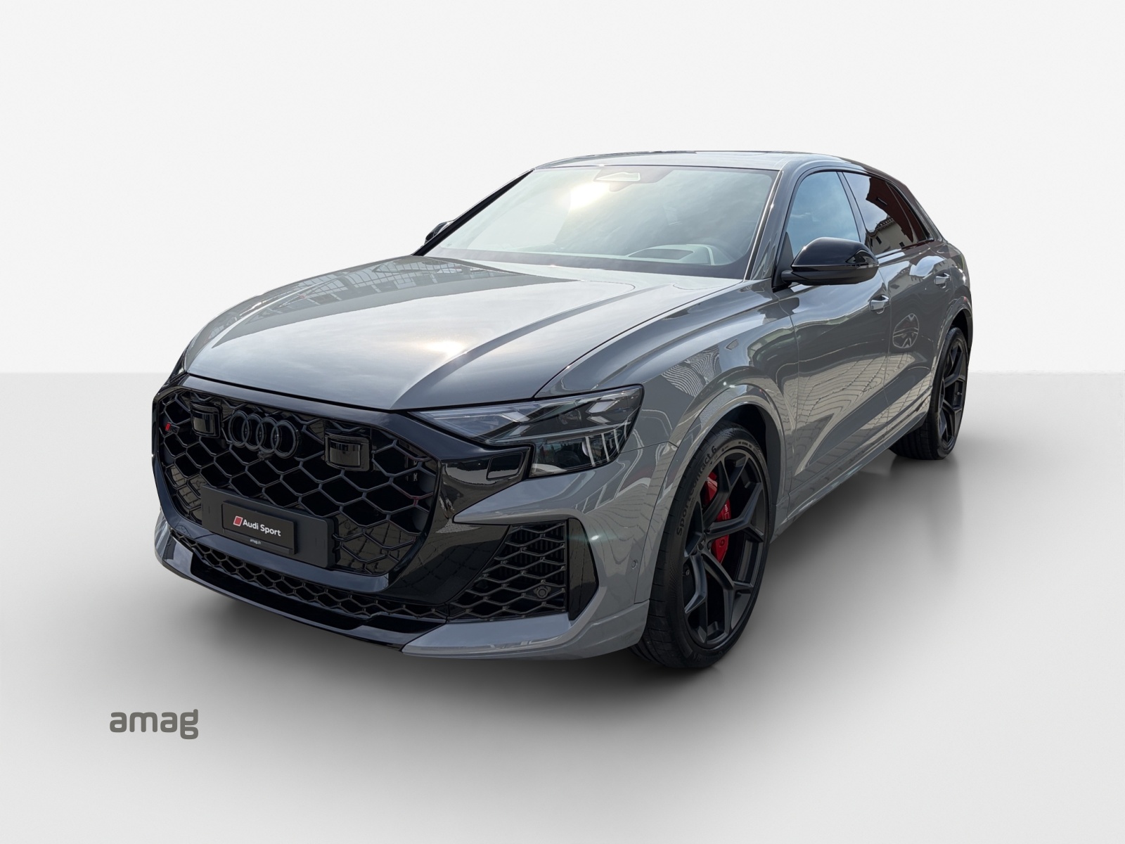 AUDI RSQ8 performance quattro