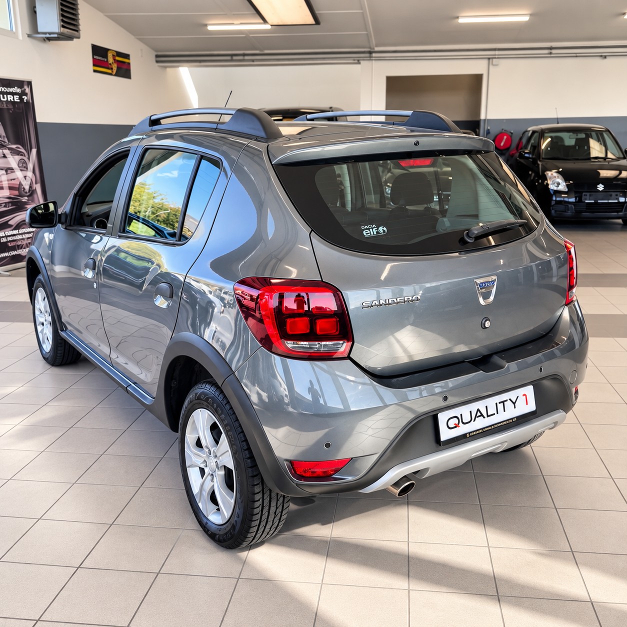 DACIA Sandero Tce 90 Stepway Automatic-showroom-element-3