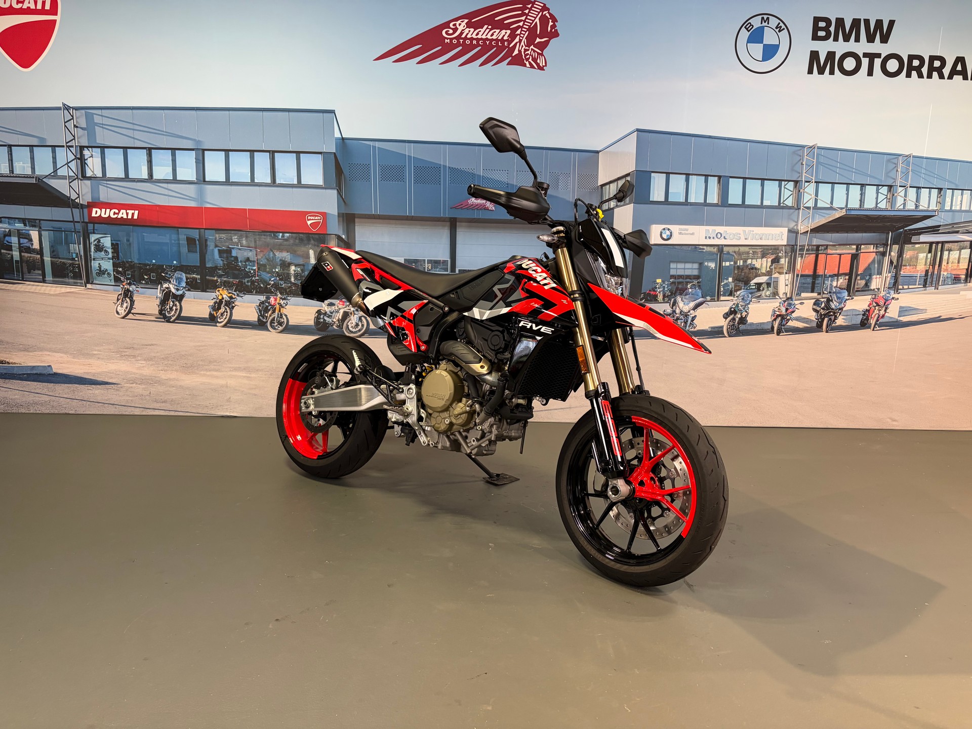 DUCATI Hypermotard 698 Mono RVE (35kW)-image-0