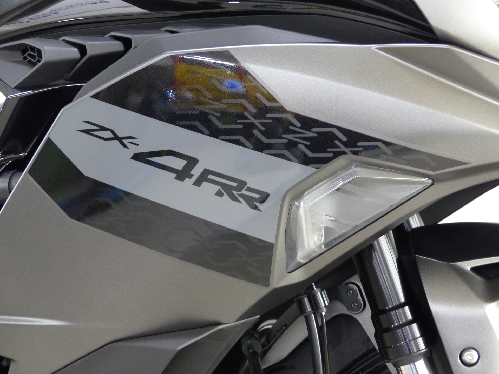 KAWASAKI Ninja ZX-4RR ABS MY27-image-5