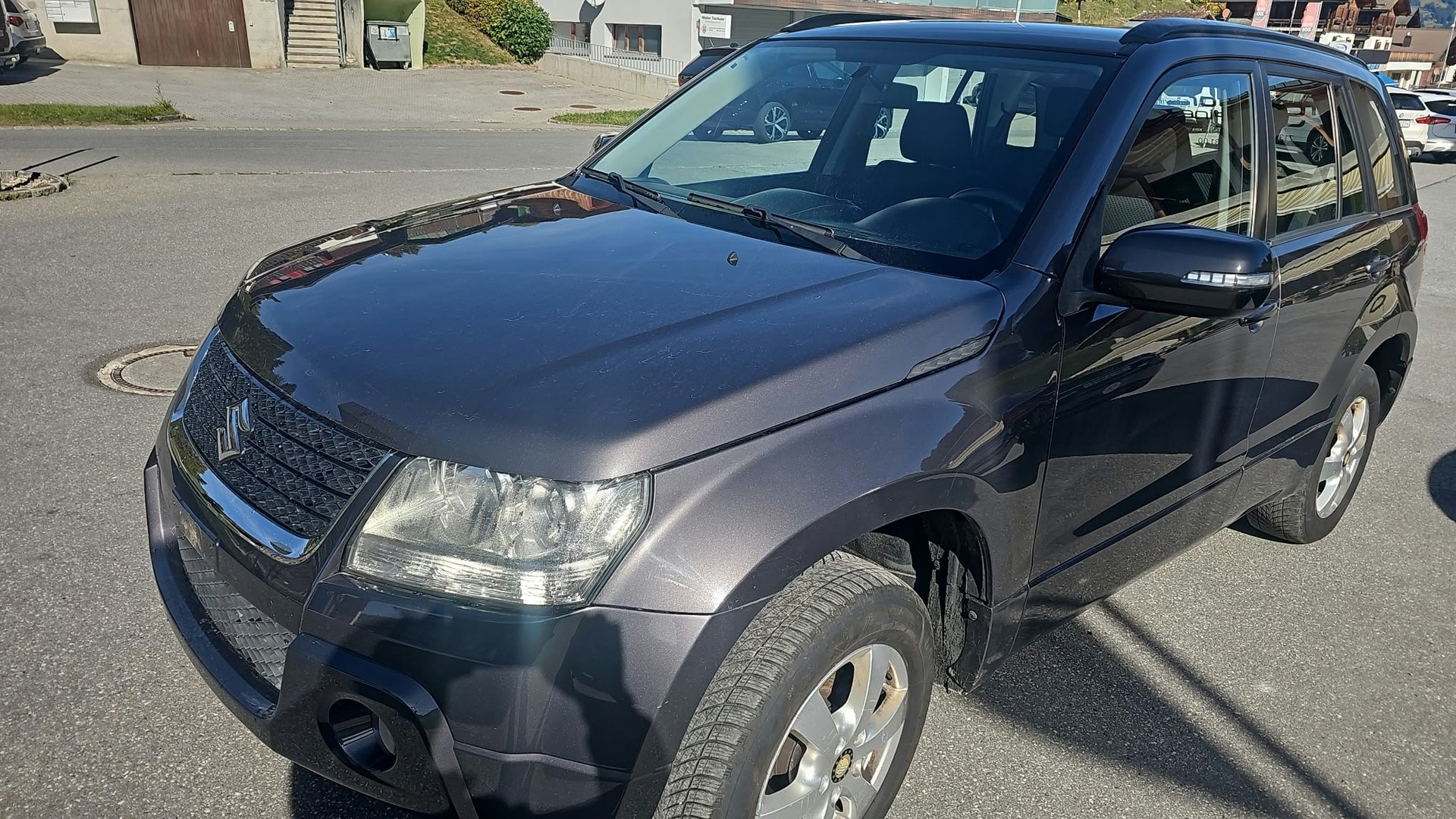 SUZUKI Grand Vitara 2.0 16V Top-image-1