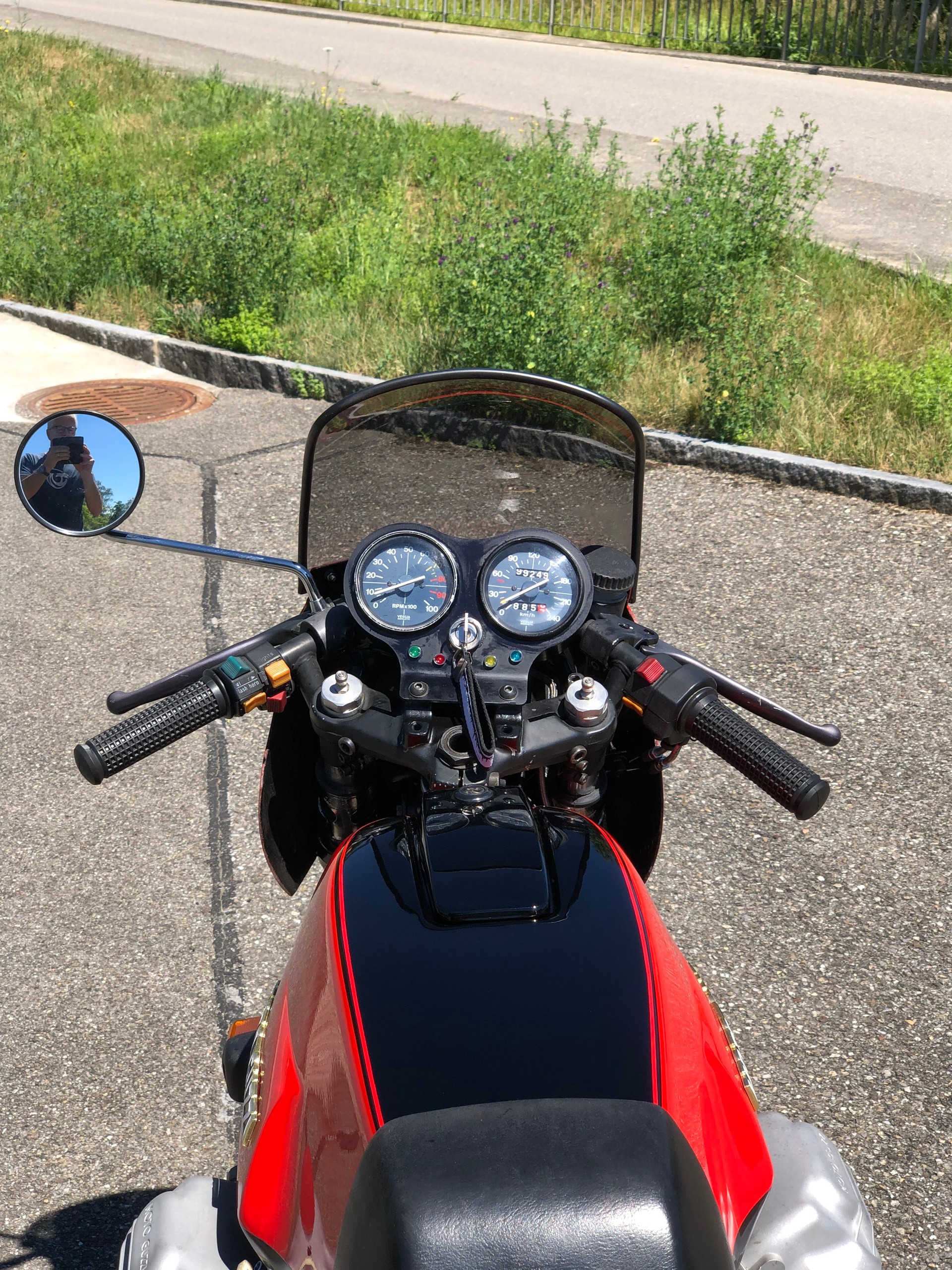 MOTO GUZZI Le Mans-image-3