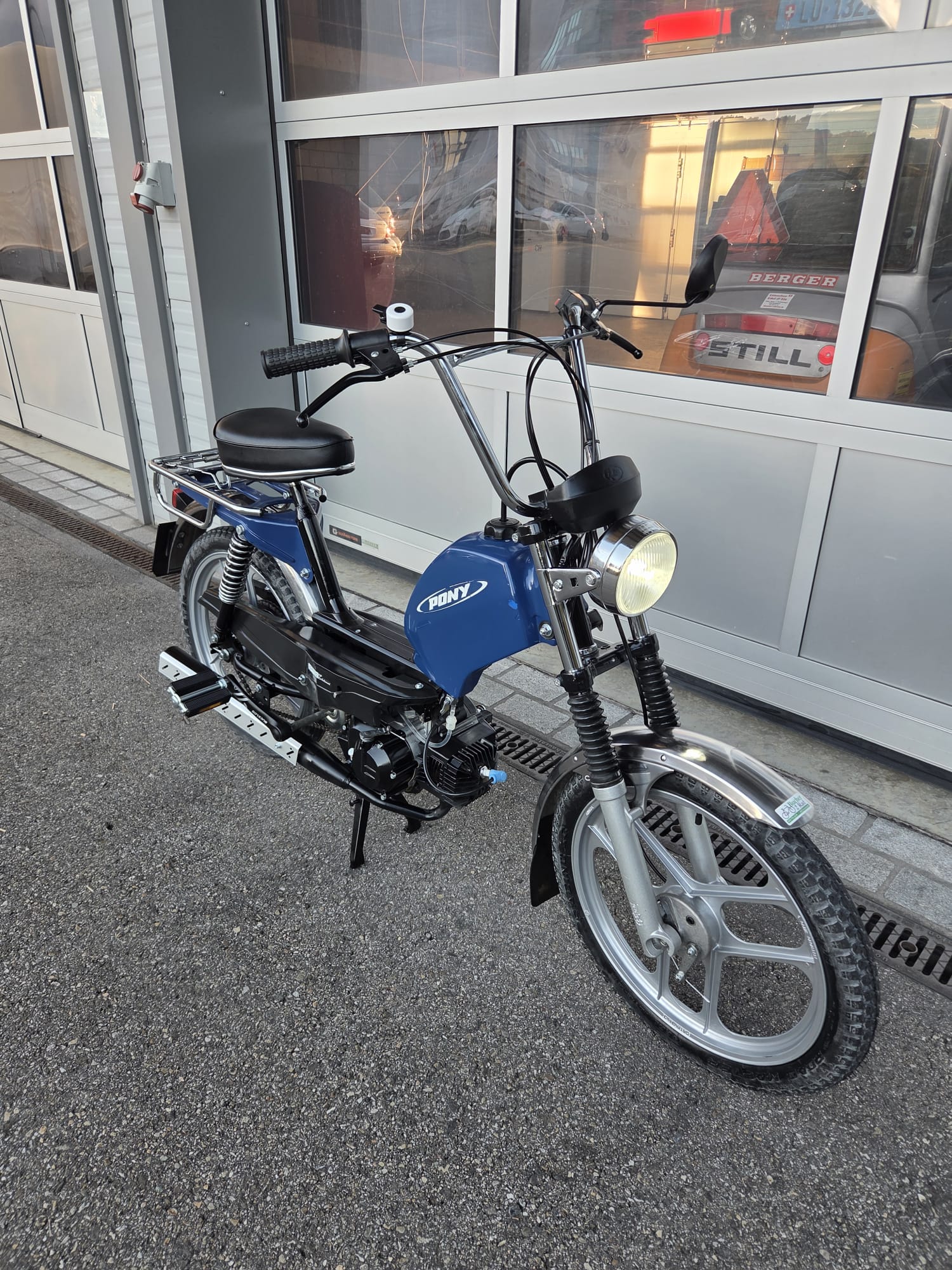 PONY GTX 521 ab grossem Service vom Fachhändler-image-10