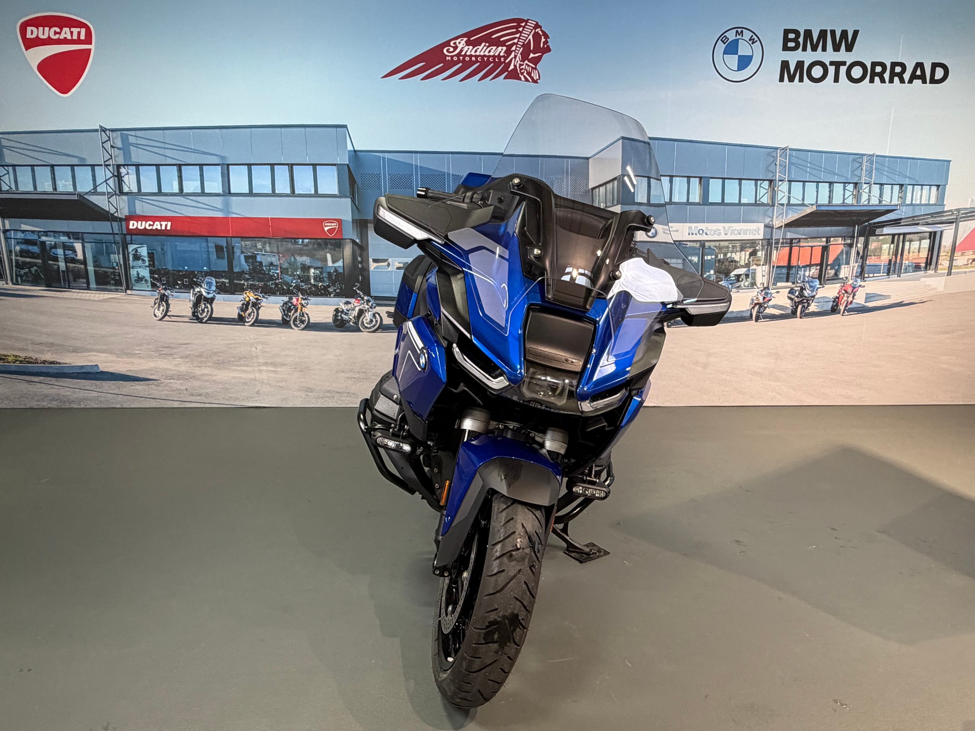 BMW R 1300 RT-image-1
