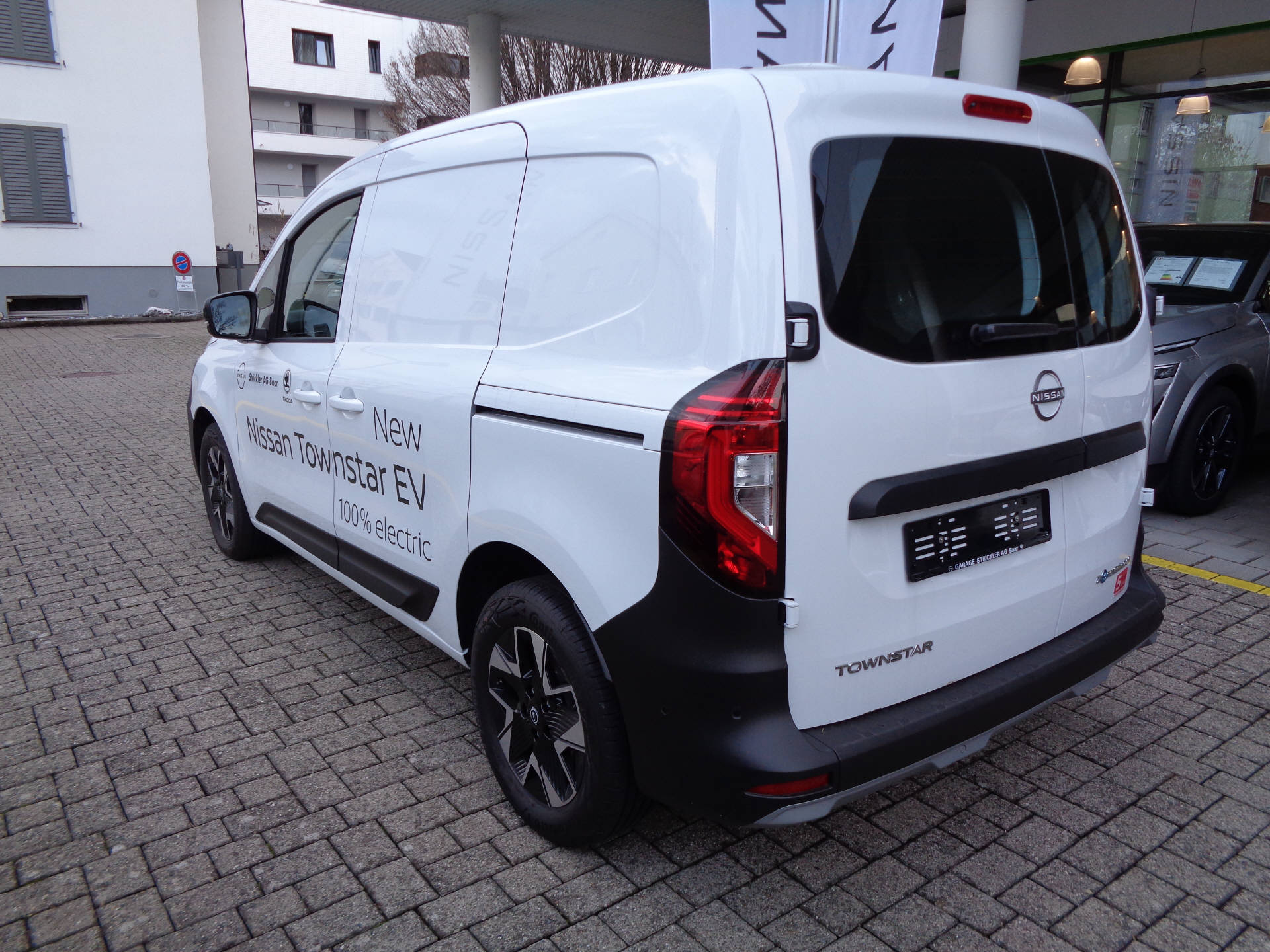 NISSAN Townstar Kaw. 2.2 t L1 EV45 22 kw Tekna-showroom-element-1