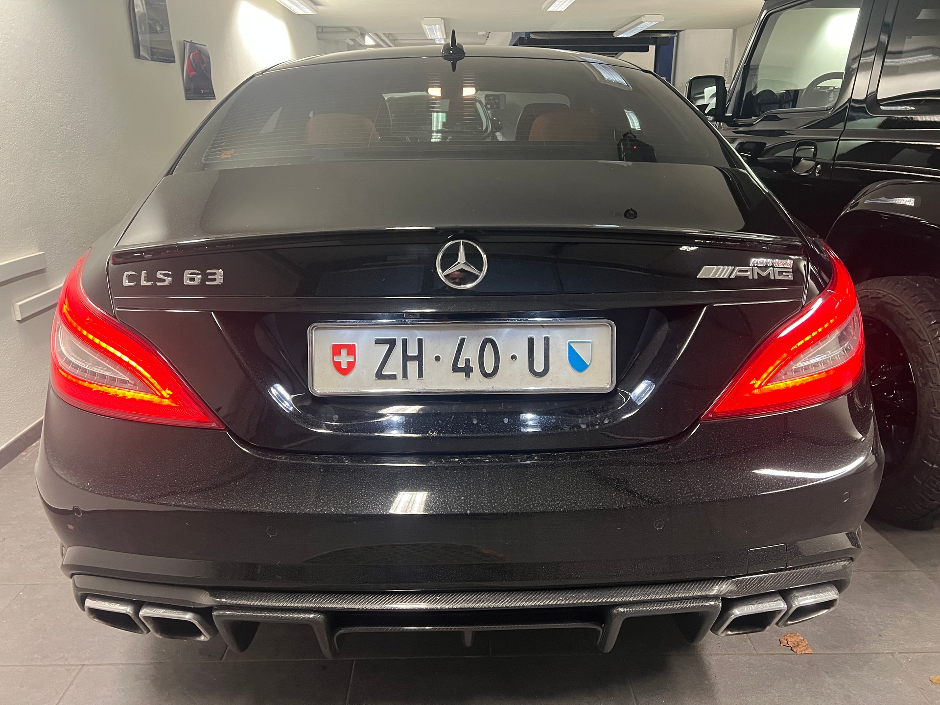 MERCEDES-BENZ CLS 63 AMG RENNTech Speedshift MCT-image-13