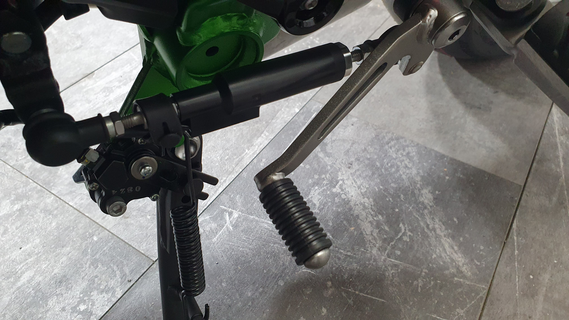 KAWASAKI Z 900-image-5
