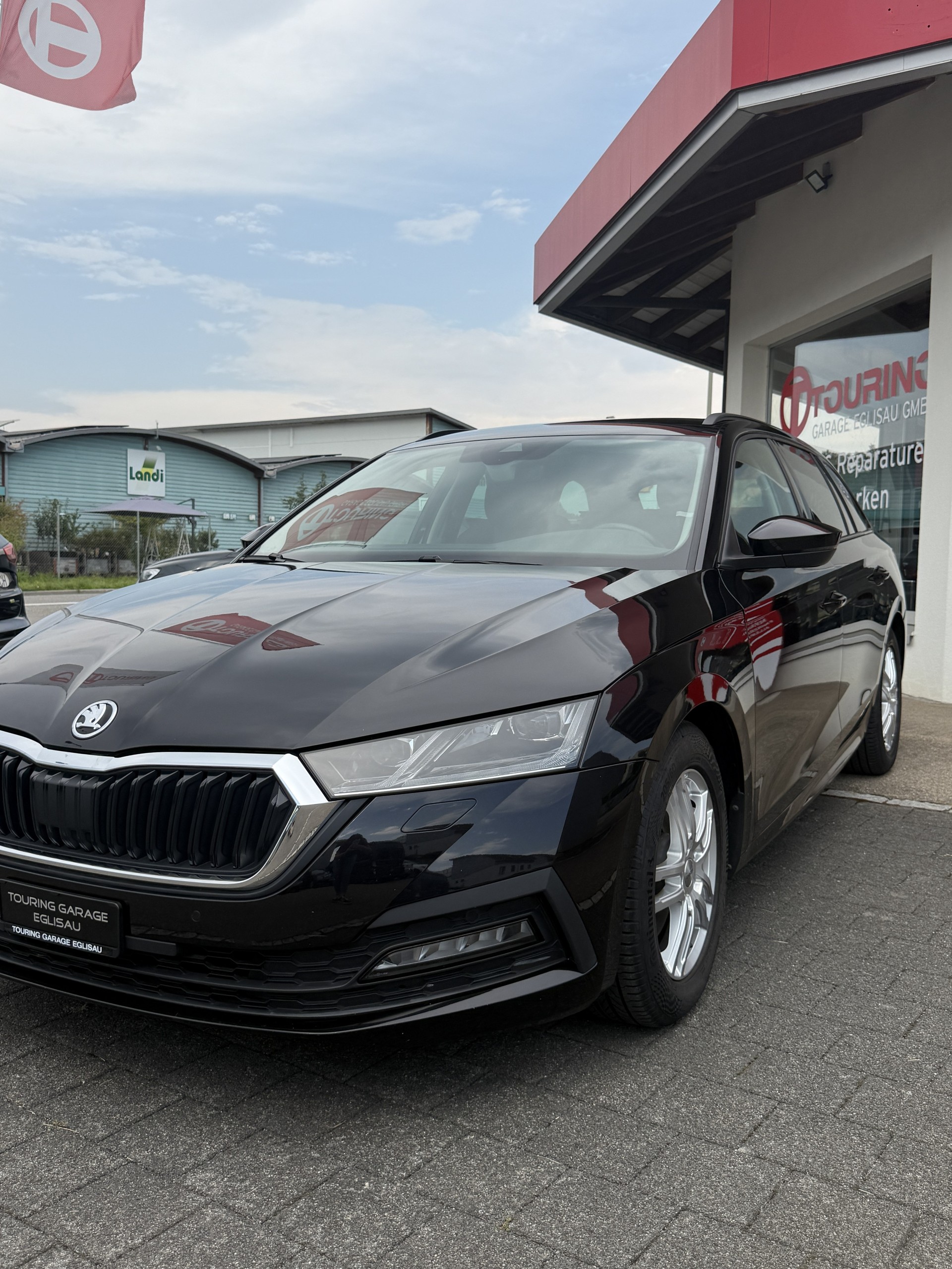 SKODA Octavia Combi 2.0 TDI Ambition 4x4 DSG-image-22