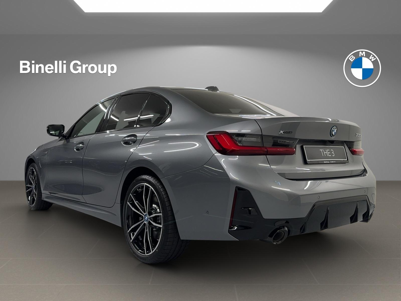 BMW 330e Limousine xDrive M Sport-showroom-element-2