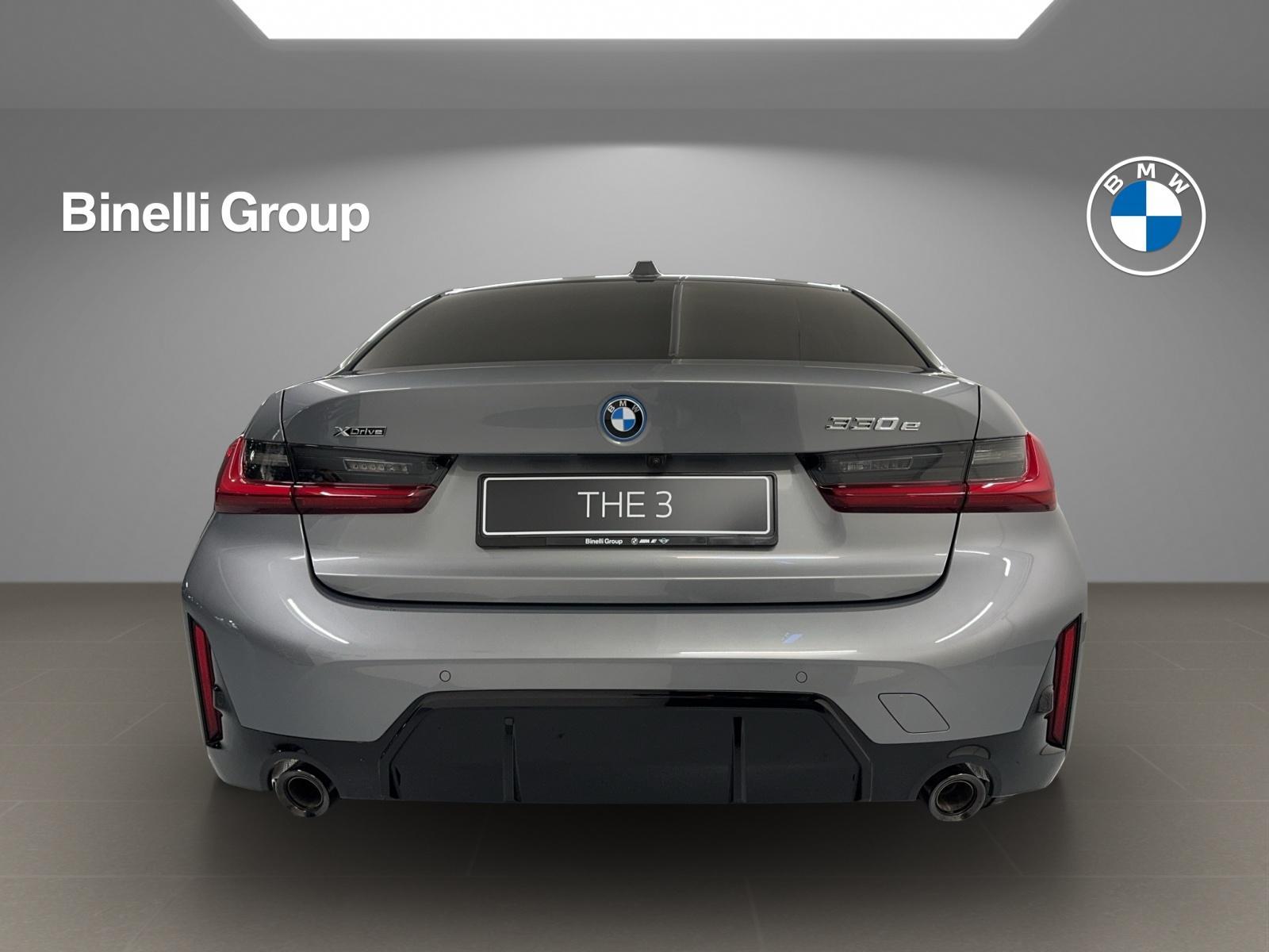 BMW 330e Limousine xDrive M Sport-showroom-element-3