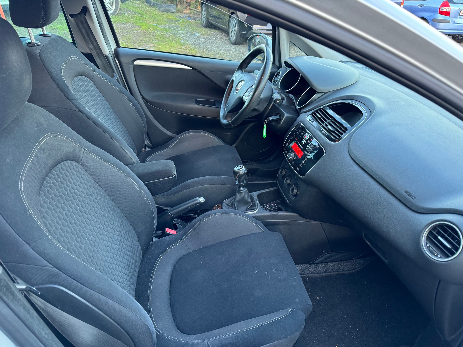 FIAT Punto 0.9 Twinair MYSTYLE-image-6