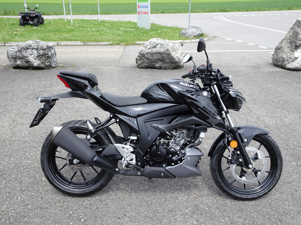 SUZUKI GSX-S 125-image-0