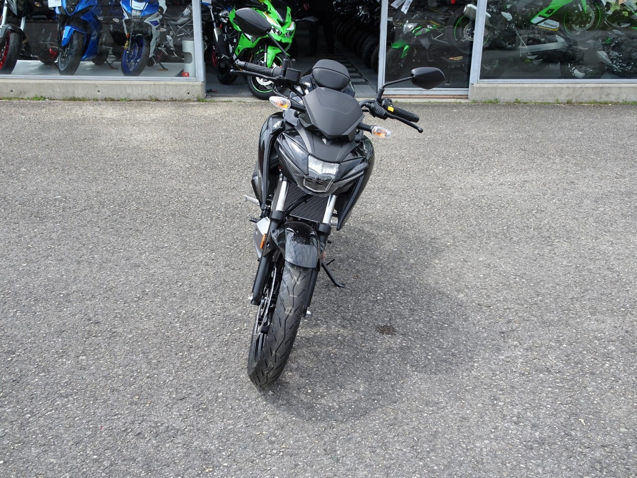SUZUKI GSX-S 125-image-2