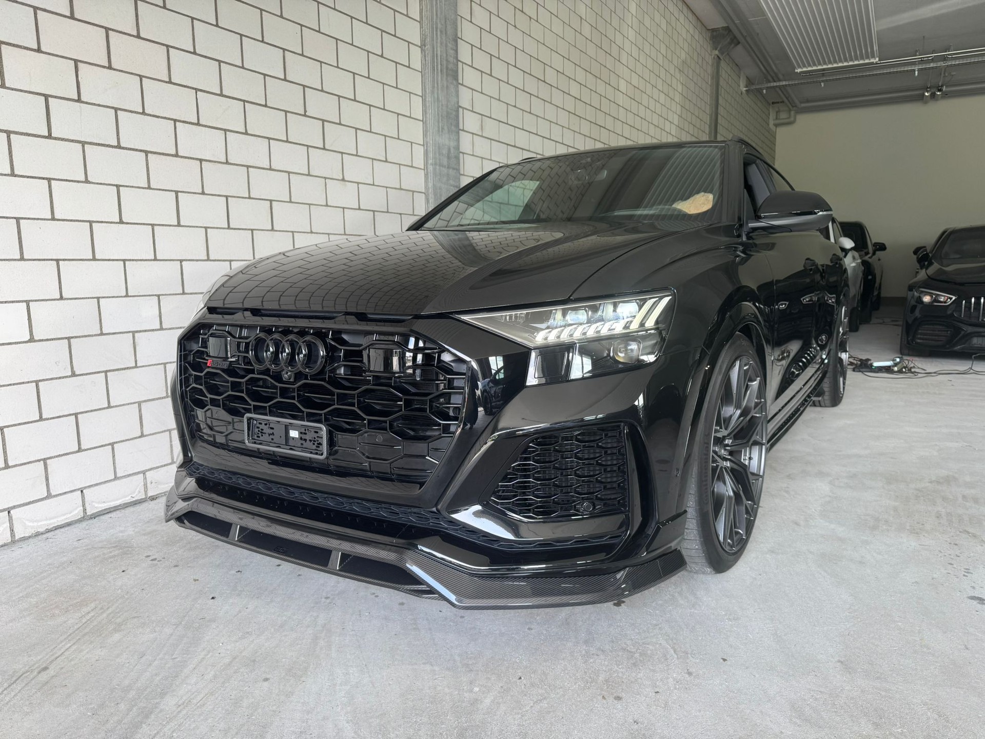 AUDI RSQ8 quattro tiptronic MAXTON Carbon-Bodykit + PP Performance 730 PS + Vollausstattung-showroom-element-1