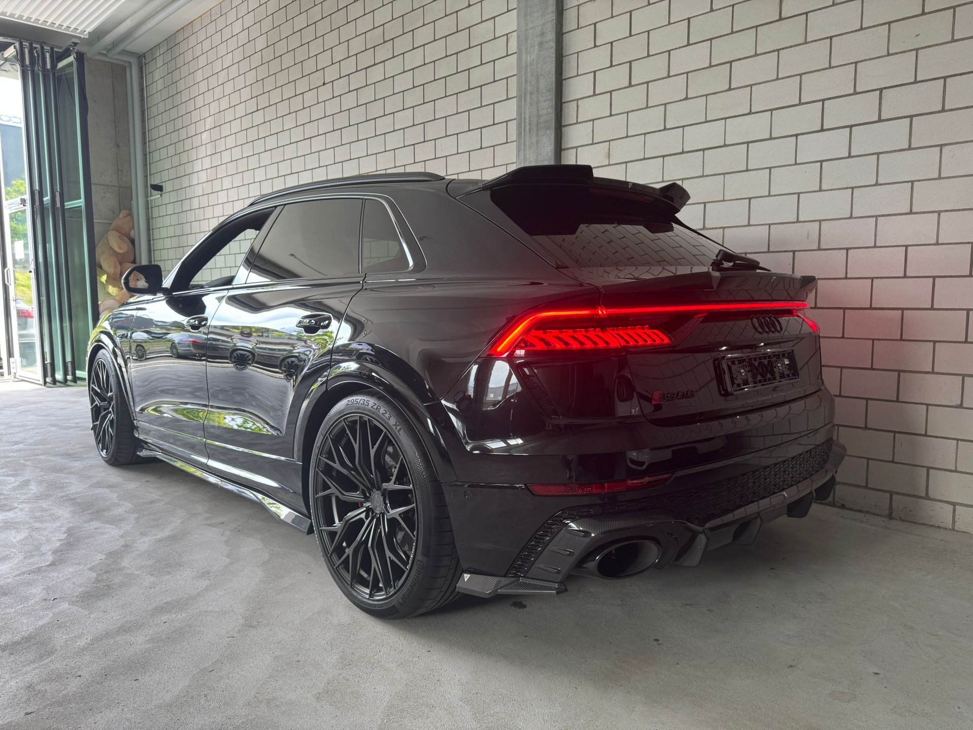AUDI RSQ8 quattro tiptronic MAXTON Carbon-Bodykit + PP Performance 730 PS + Vollausstattung-showroom-element-2
