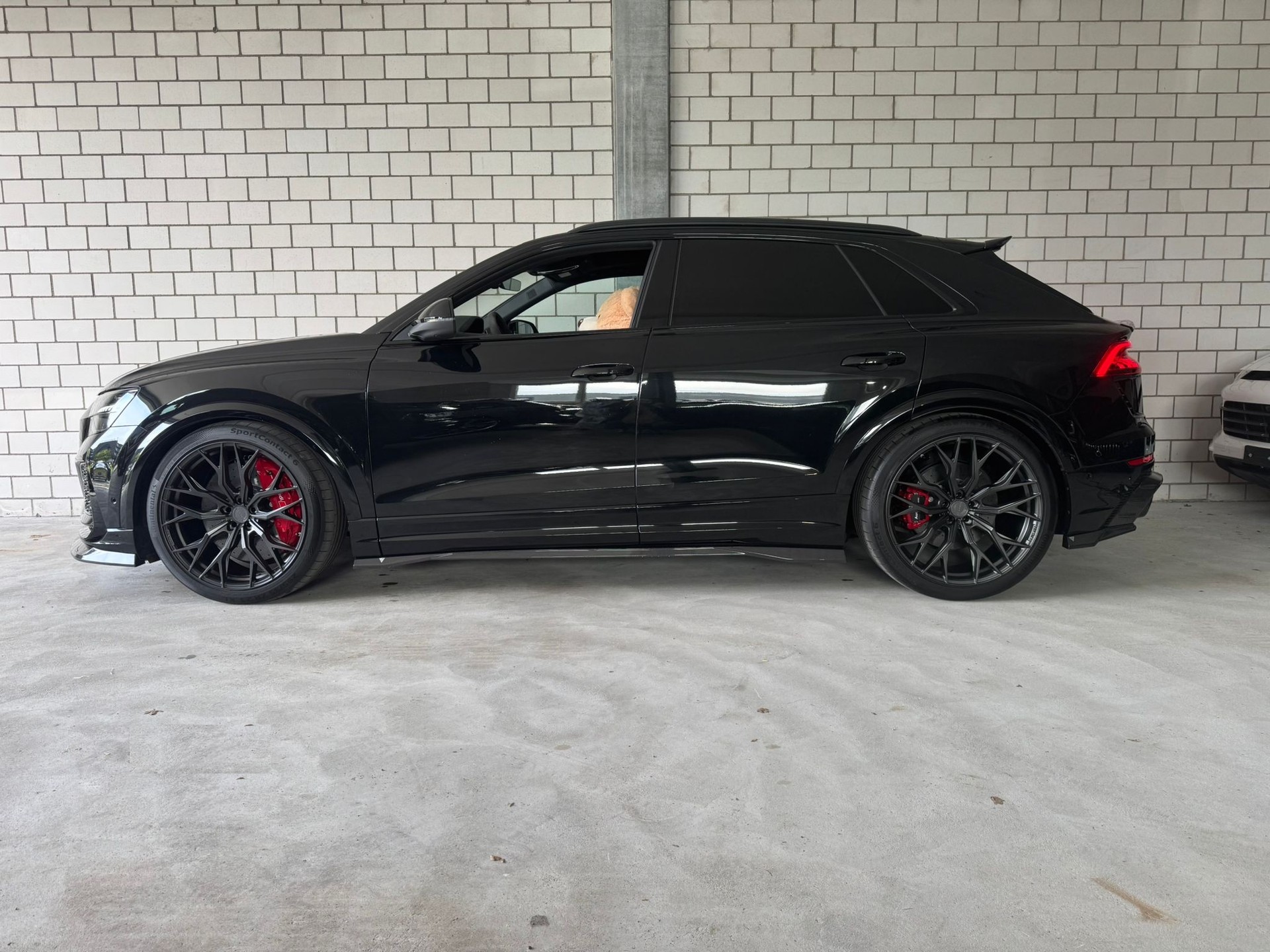AUDI RSQ8 quattro tiptronic MAXTON Carbon-Bodykit + PP Performance 730 PS + Vollausstattung