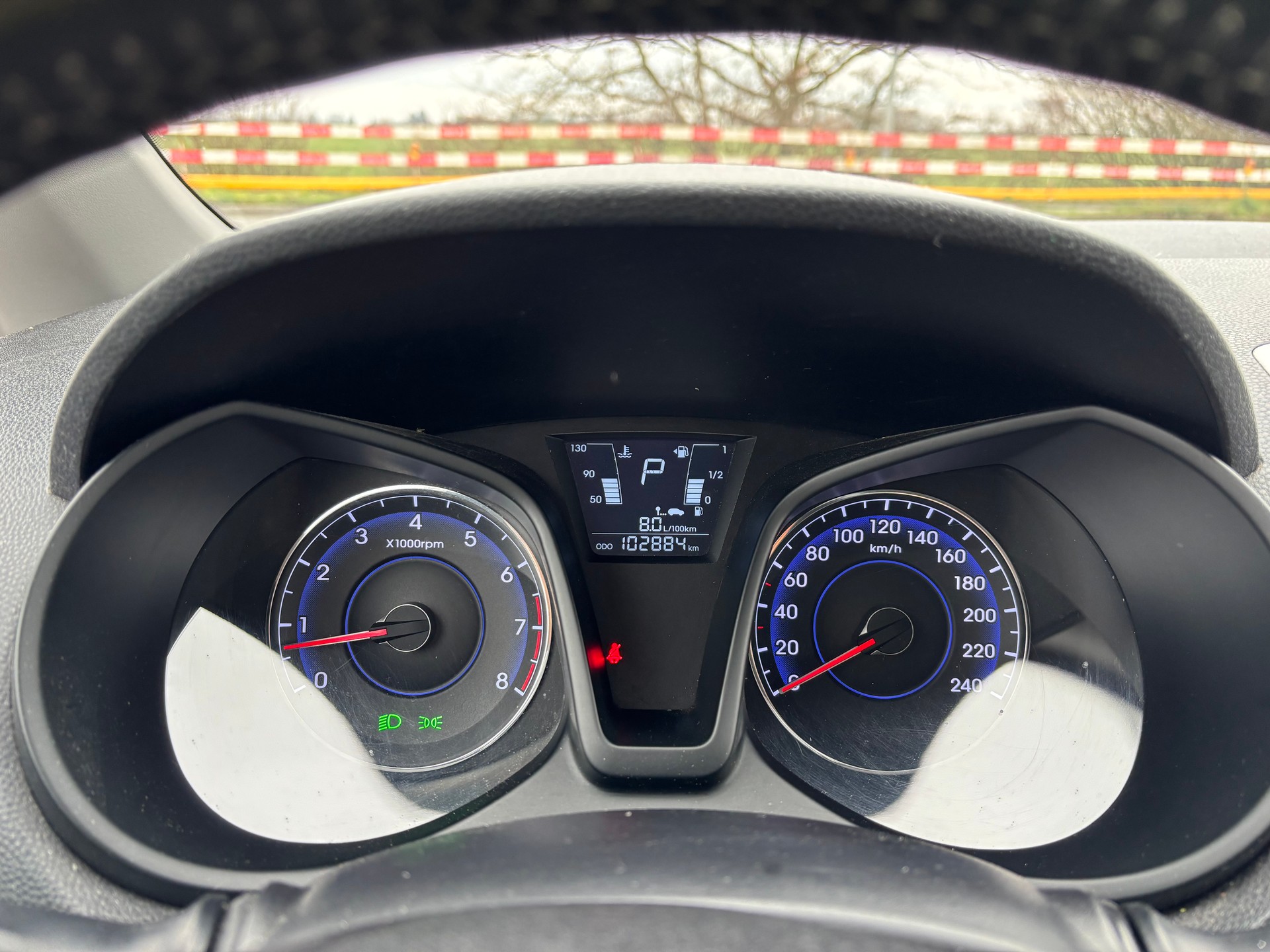 HYUNDAI iX20 1.6 Style Automatic-image-7