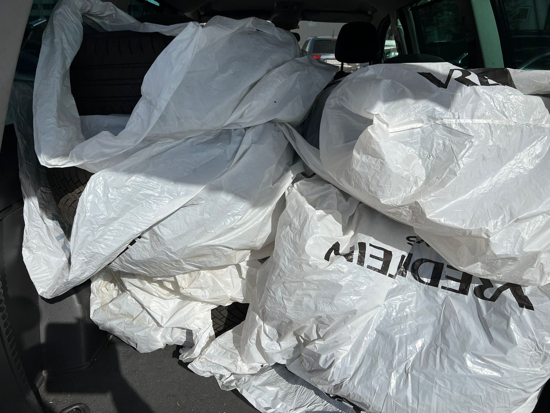 PEUGEOT 807 2.0 16V HDi ST Family+-image-9