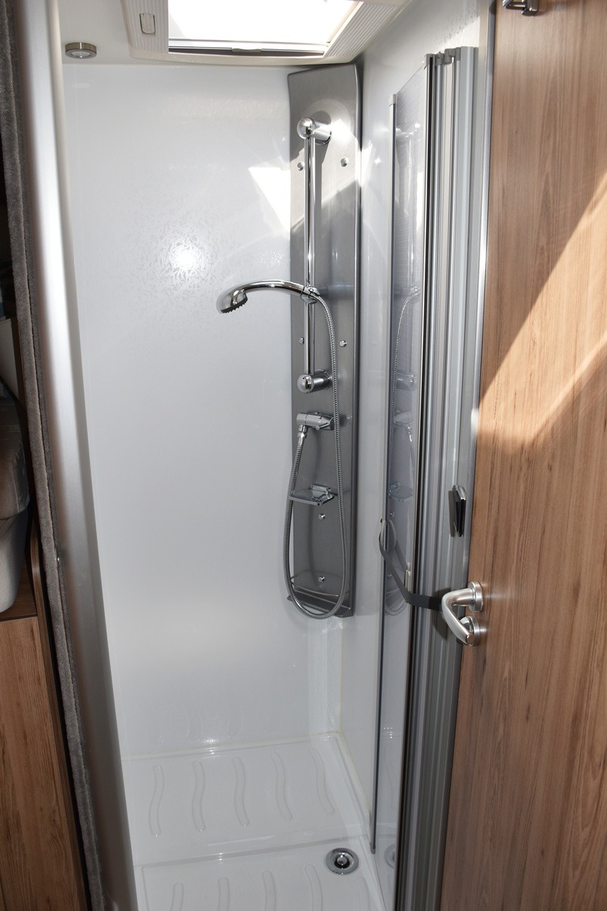 PILOTE GALAXY G 740 GJ PRINCE ESSENTIEL 2,3 DIESEL FIAT DUCATO MJ 150-image-12
