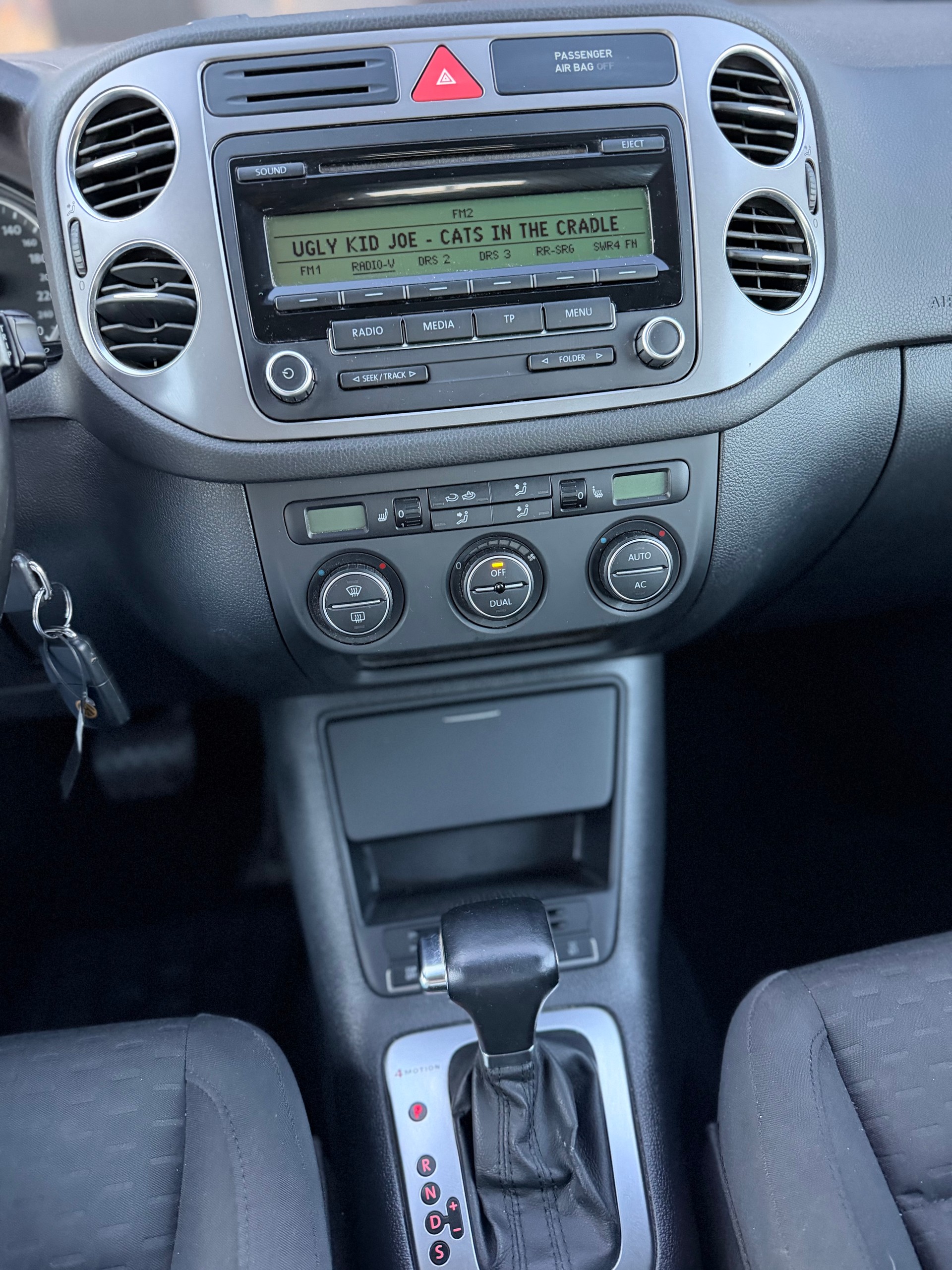 VW Tiguan 2.0 TSI Track&Field Tiptronic-image-11