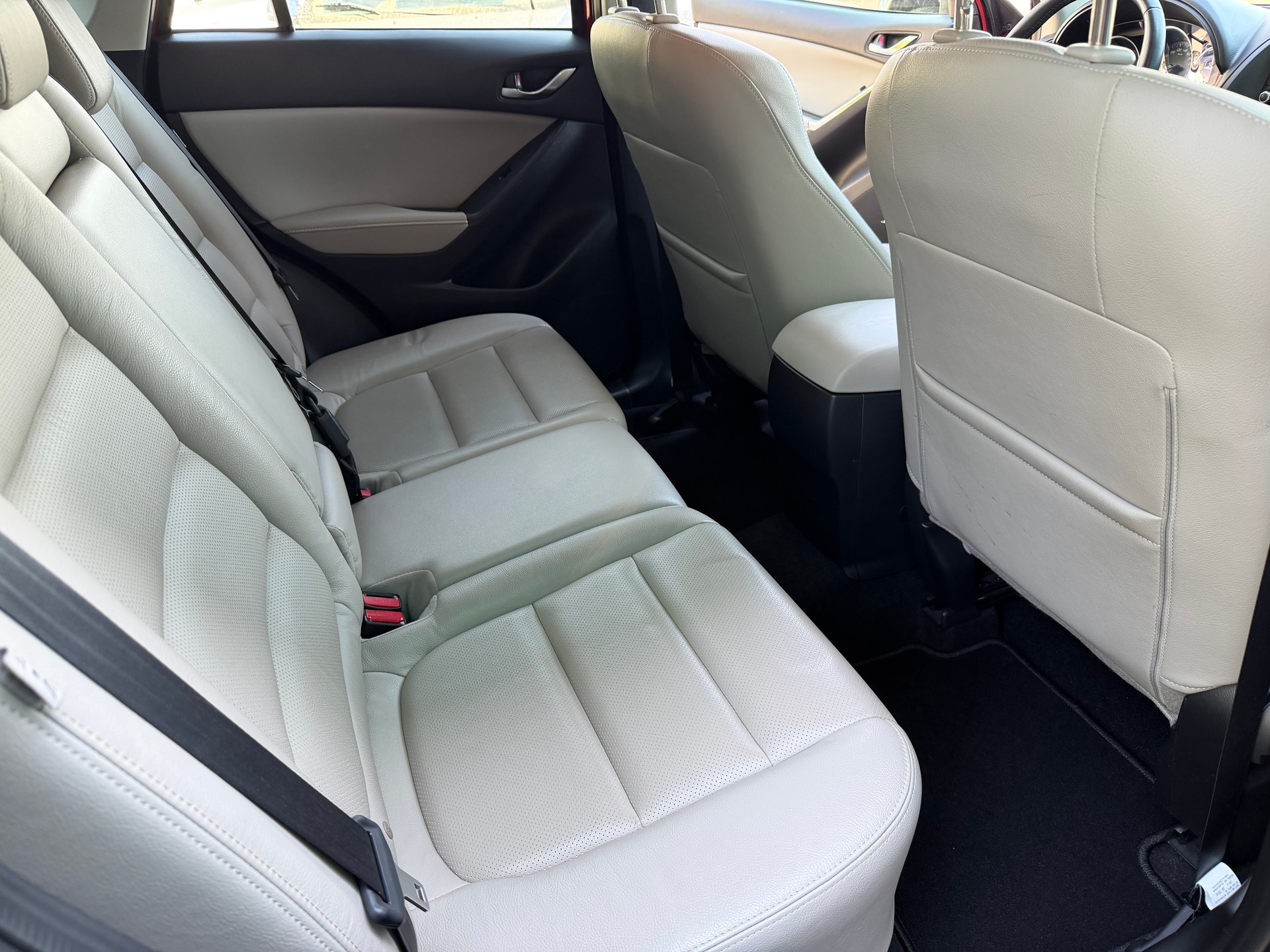 MAZDA CX-5 2.2 D HP Revolution AWD Automatic-image-10