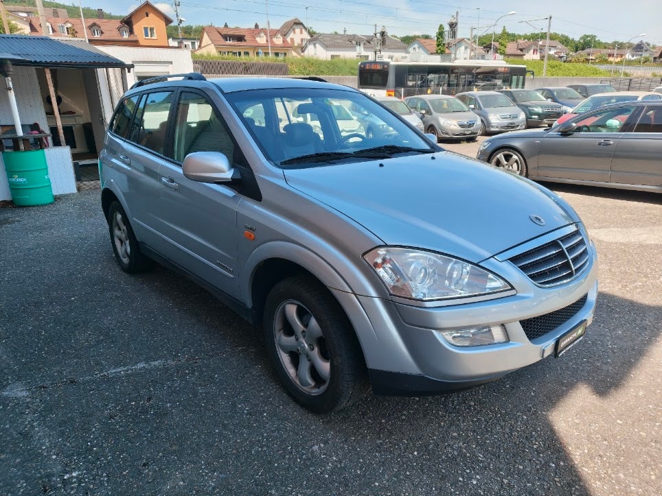 KGM-SsangYong Kyron 270 Xdi 4WD Comfort Automatic-image-3