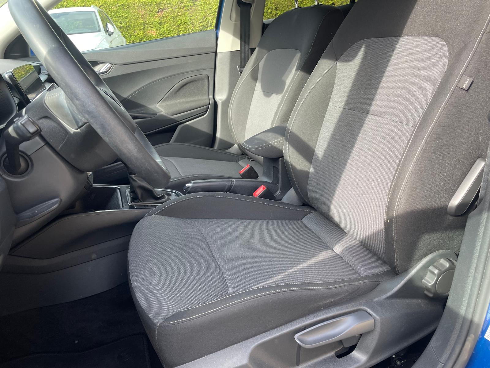 SKODA Fabia 1.0 MPI Ambition-image-9