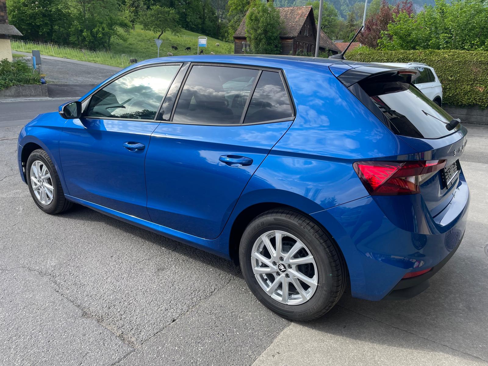 SKODA Fabia 1.0 MPI Ambition-image-1