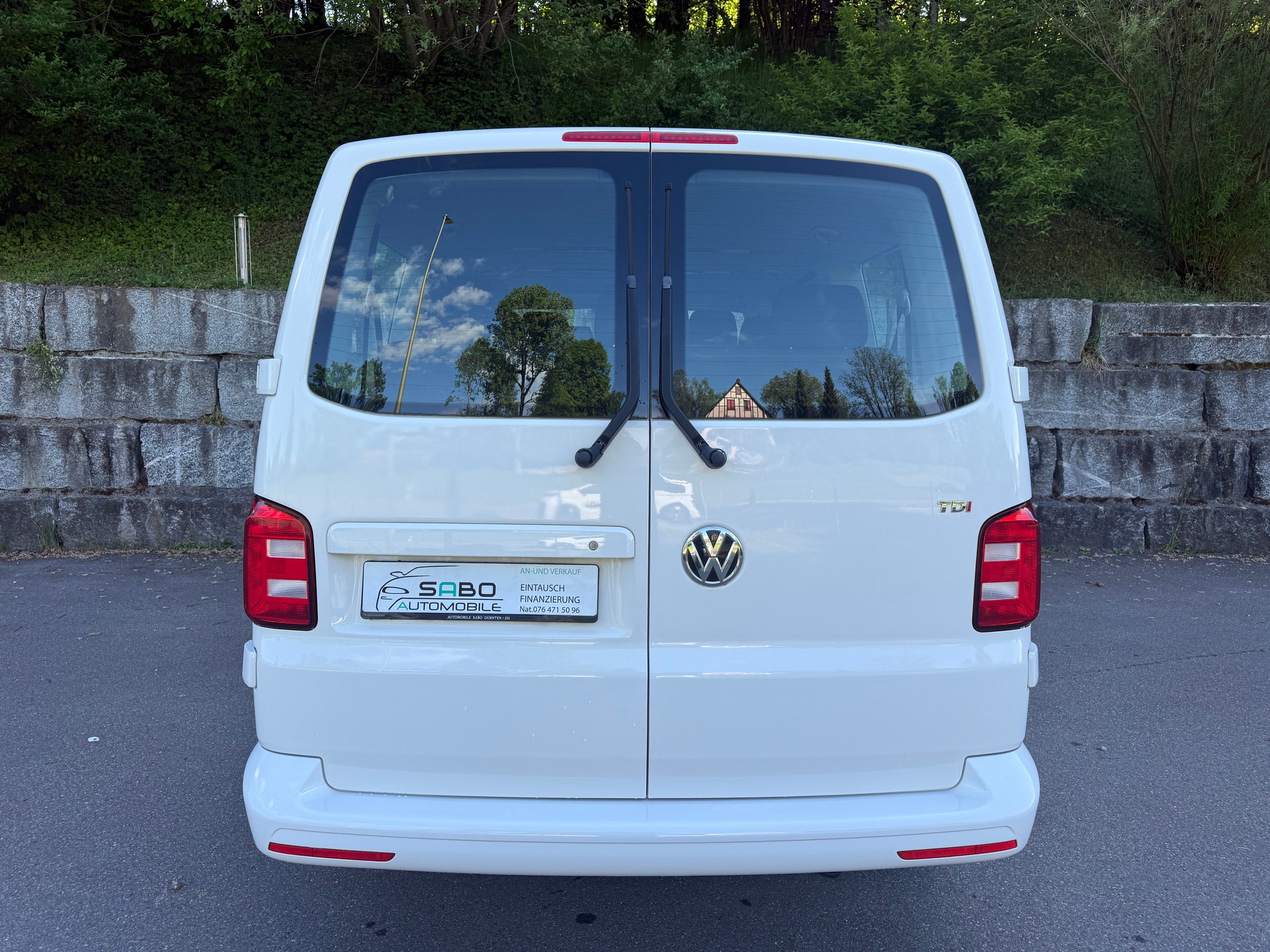 VW T6 2.0 TDI DSG Caravelle-image-14