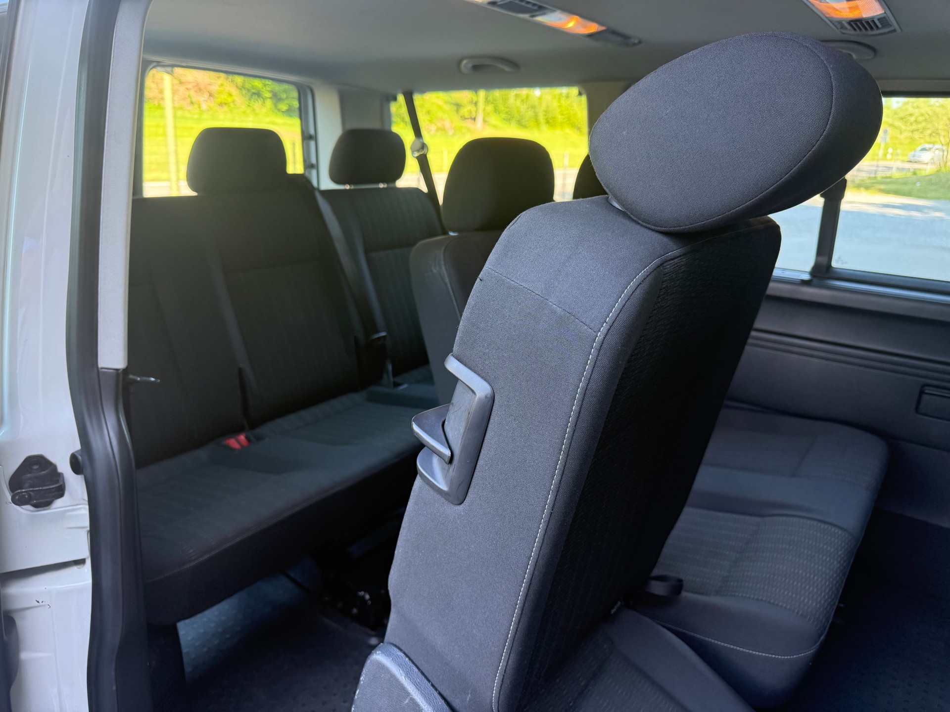 VW T6 2.0 TDI DSG Caravelle-image-7