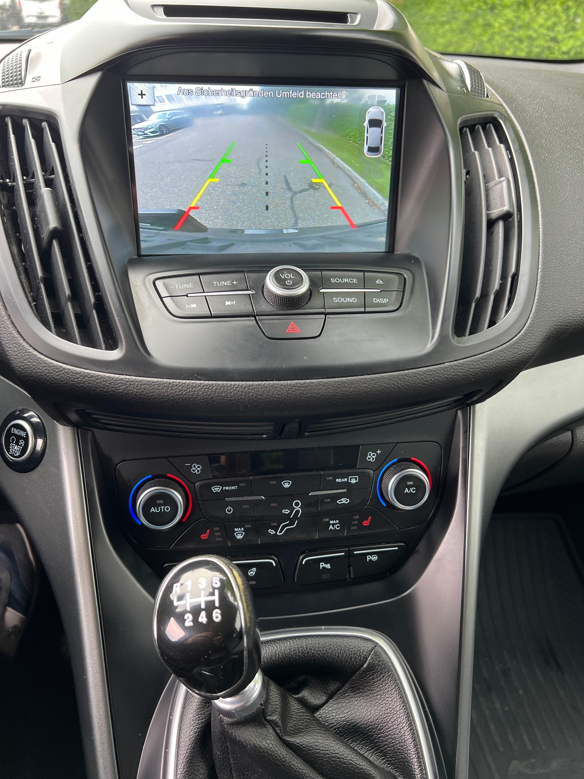 FORD Kuga 1.5 SCTi Business 2WD-image-6