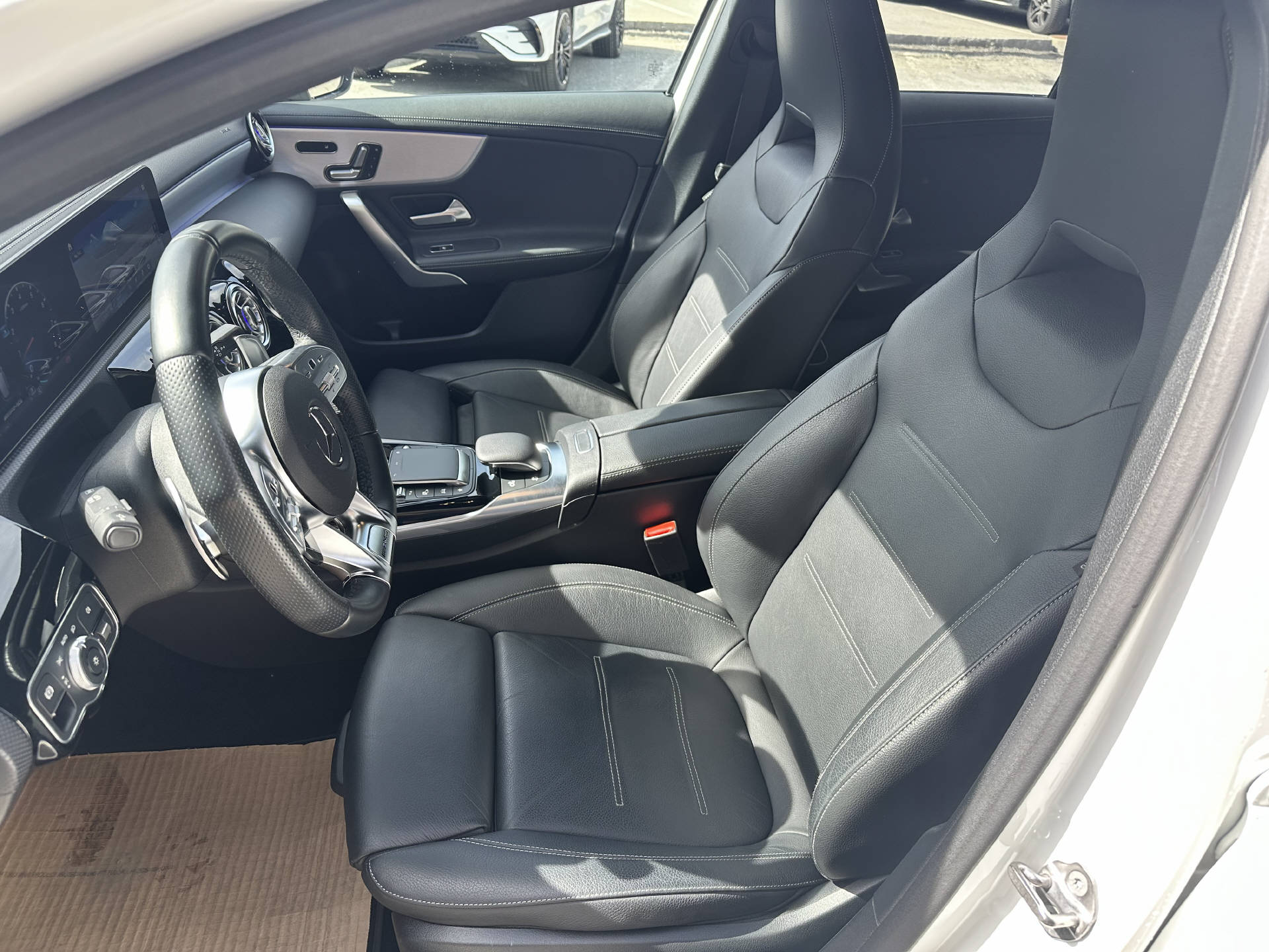 MERCEDES-BENZ A 45 S AMG 4matic+-image-10