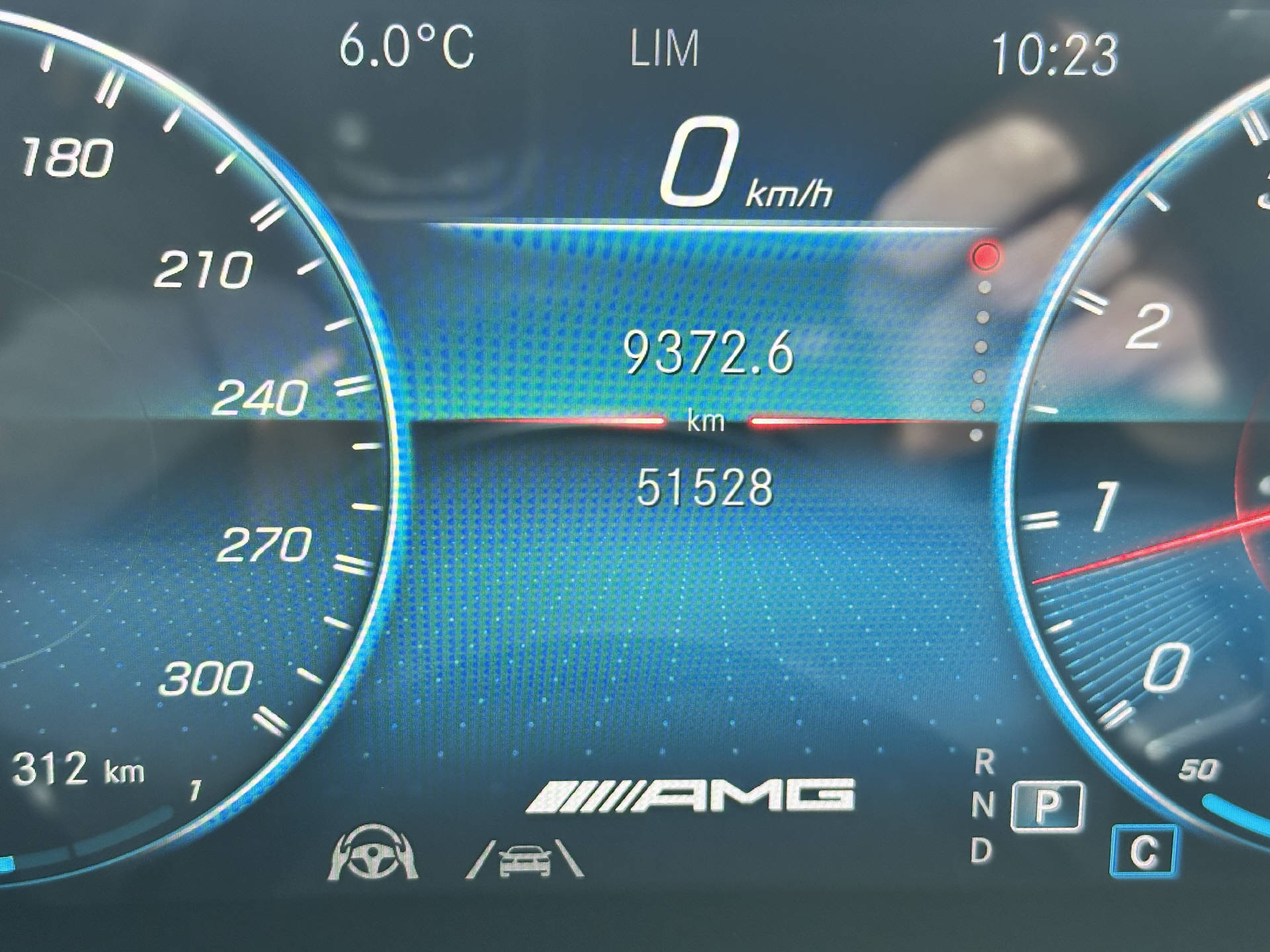 MERCEDES-BENZ A 45 S AMG 4matic+-image-15