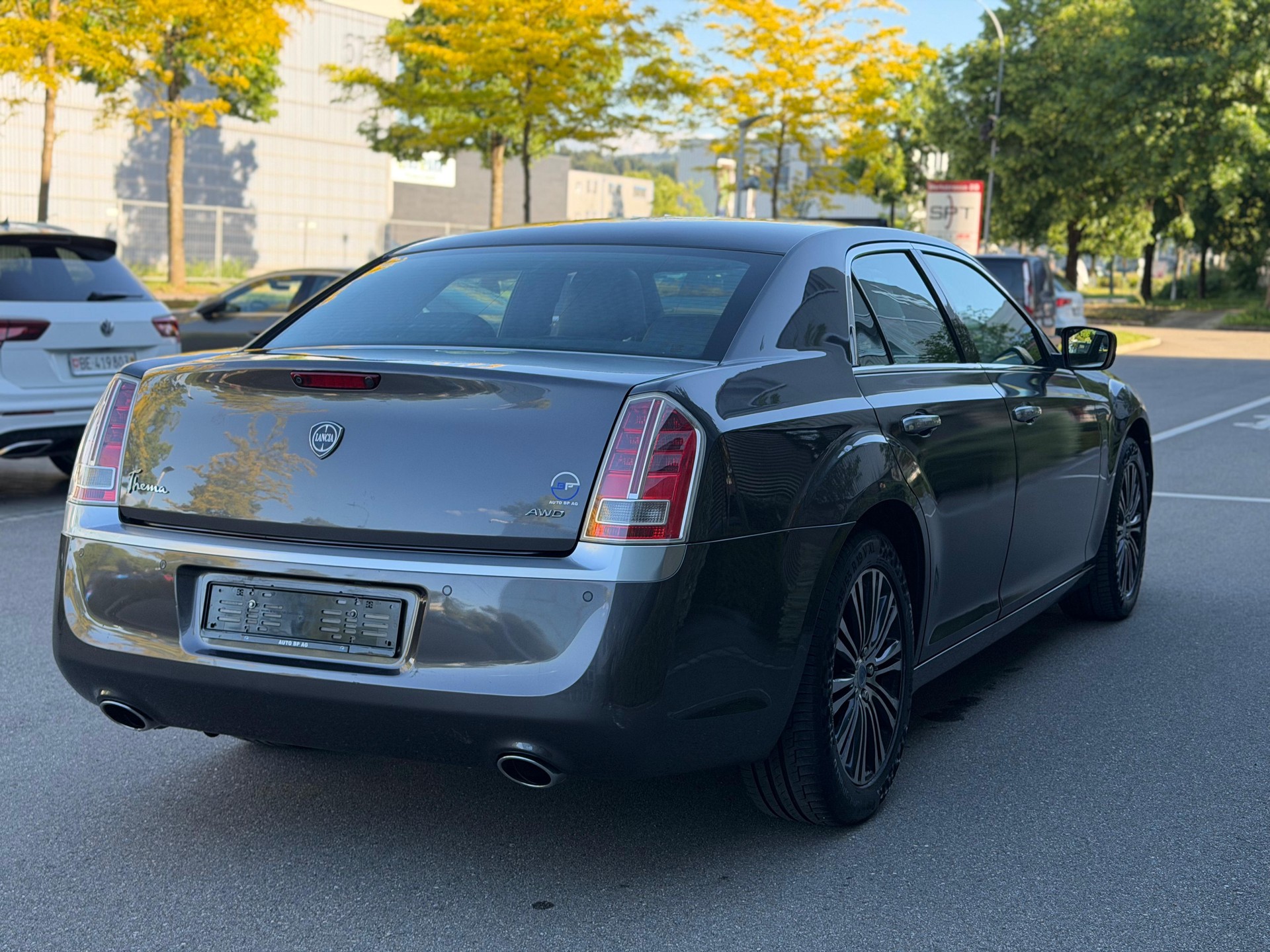 LANCIA Thema 3.6 Platinum 4WD Automatic-image-3