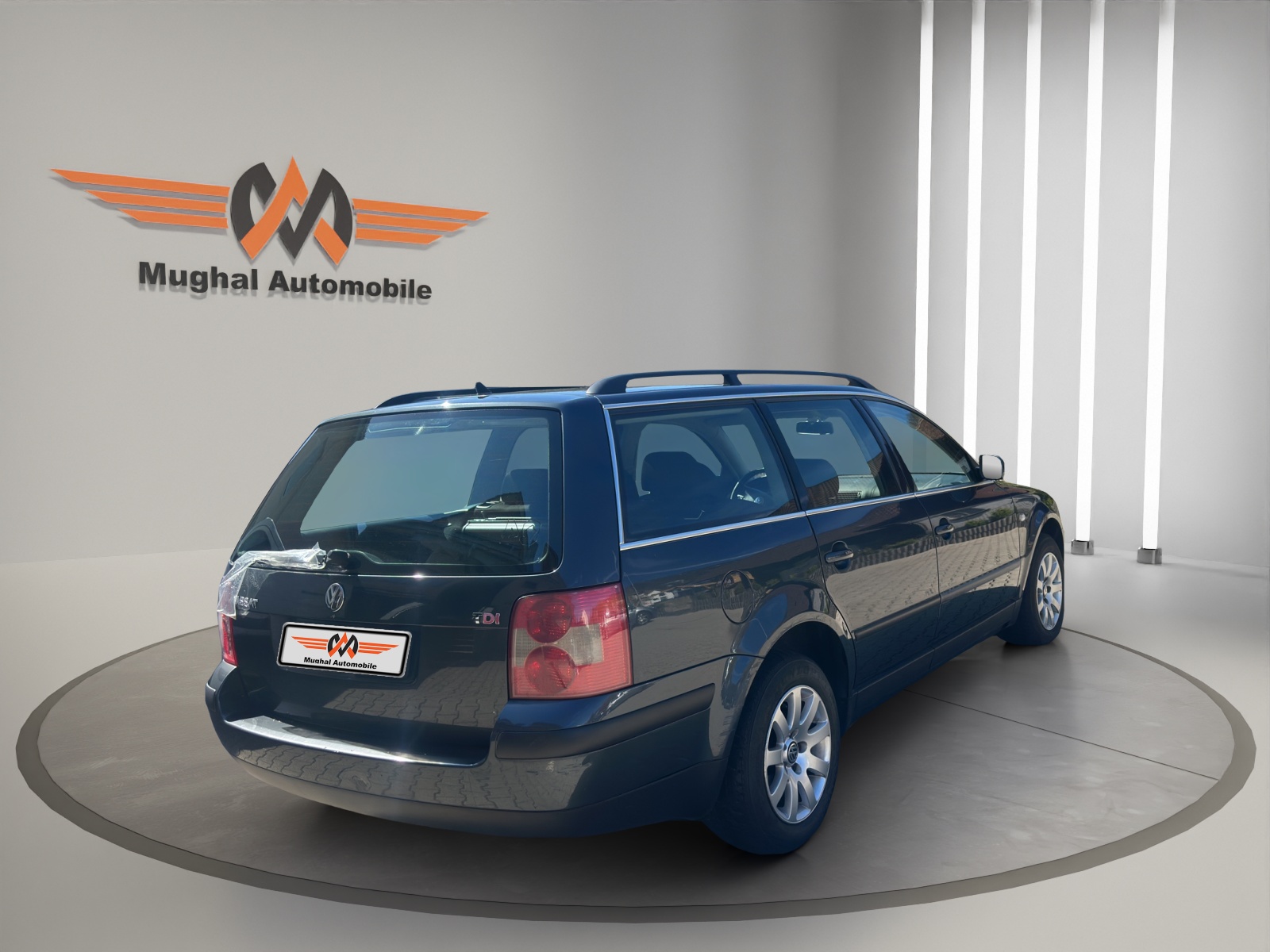 VW Passat Variant-image-3