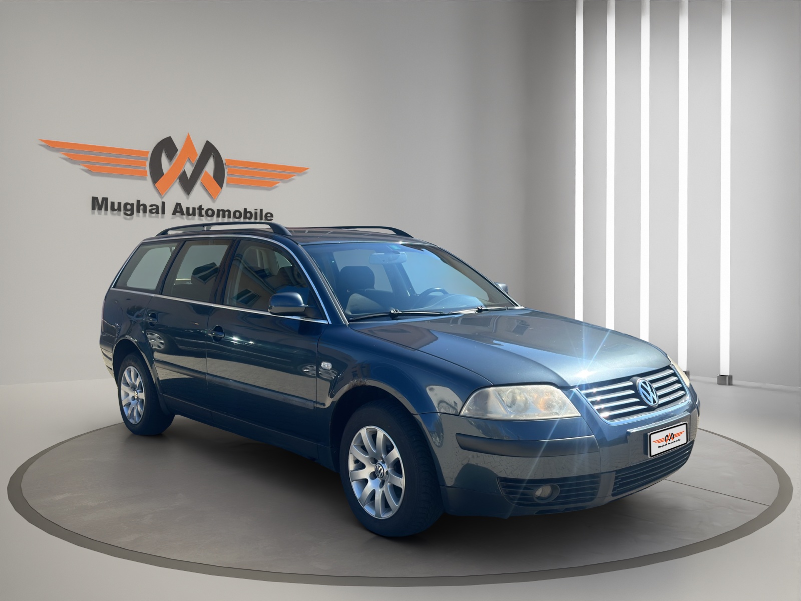 VW Passat Variant-image-2