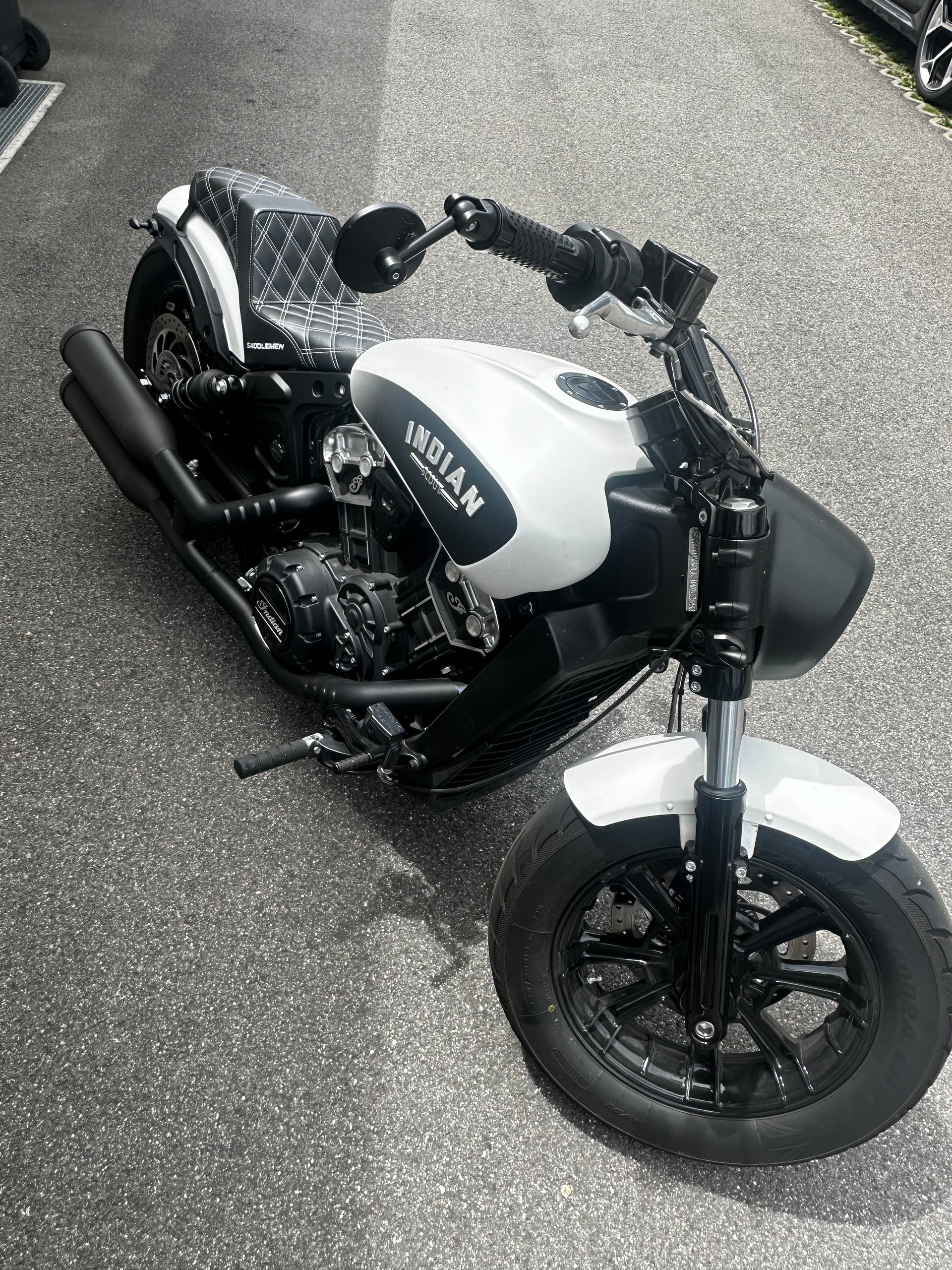 INDIAN Bobber-image-1