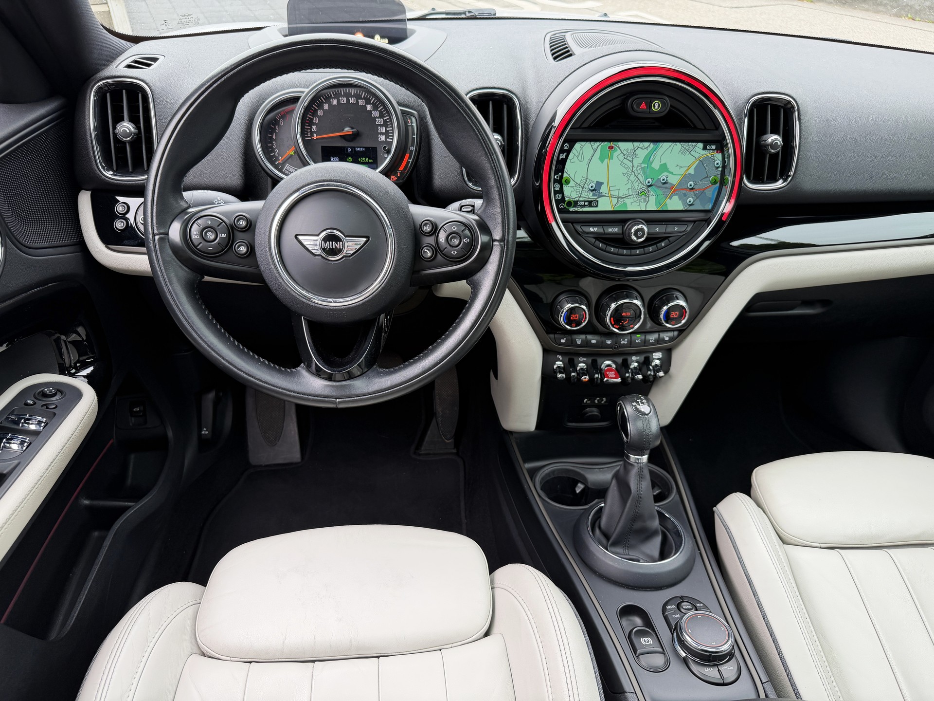 MINI Countryman Cooper S ALL4 Steptronic-image-10