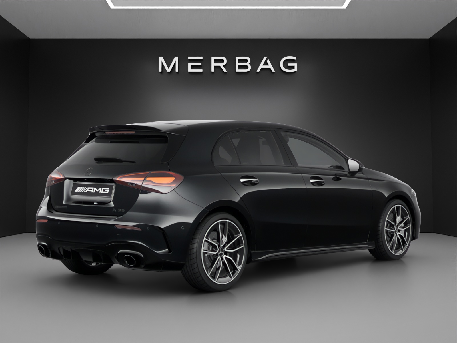 MERCEDES-BENZ A AMG 35 4Matic 8G-DCT-image-4