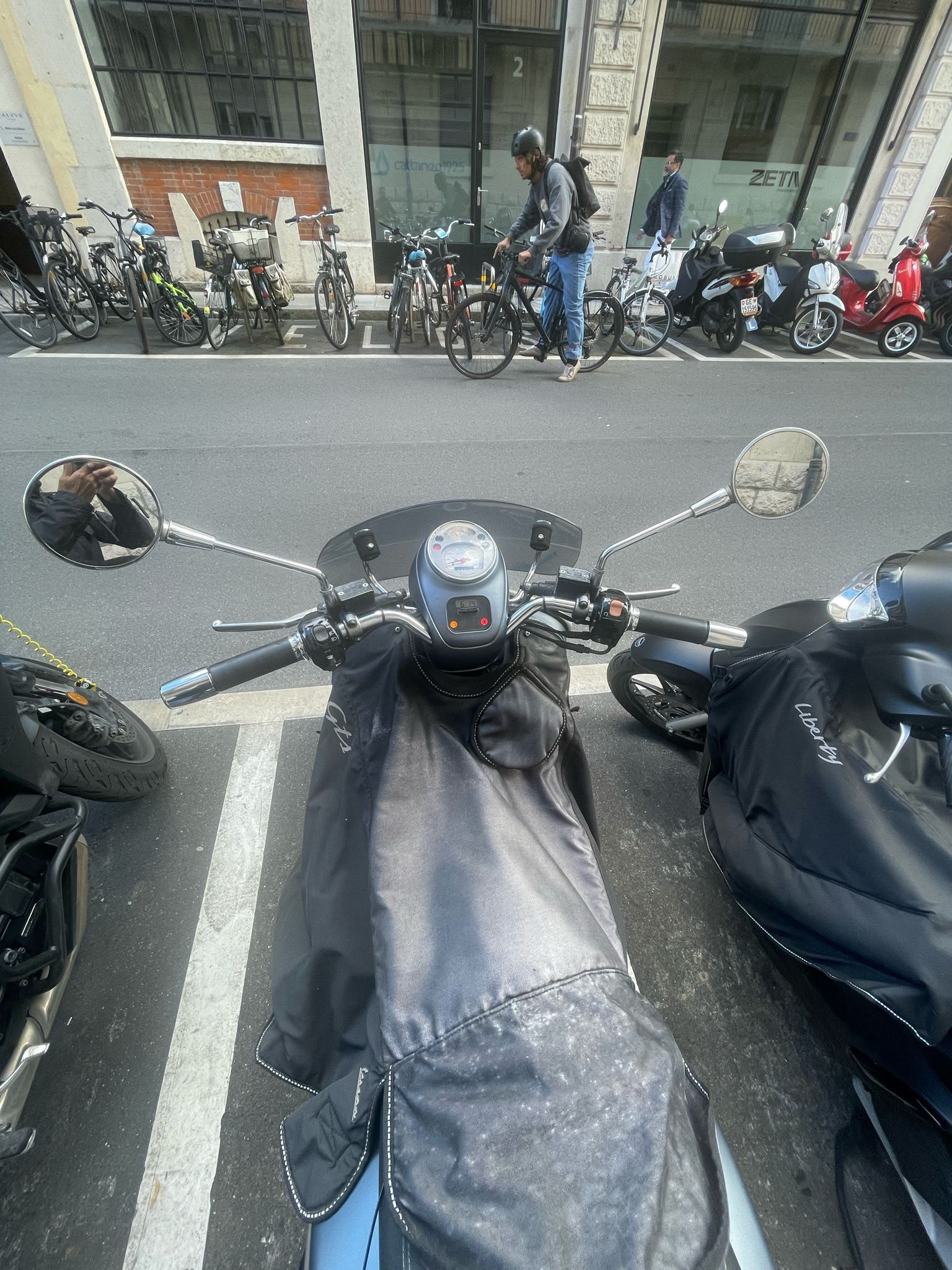 PIAGGIO Vespa GTV 300 i.e. Sei Giorni ABS-image-5