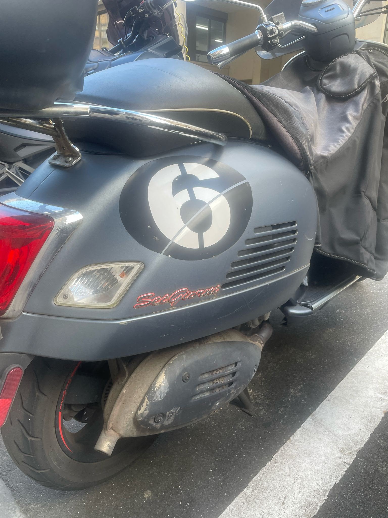 PIAGGIO Vespa GTV 300 i.e. Sei Giorni ABS-image-11